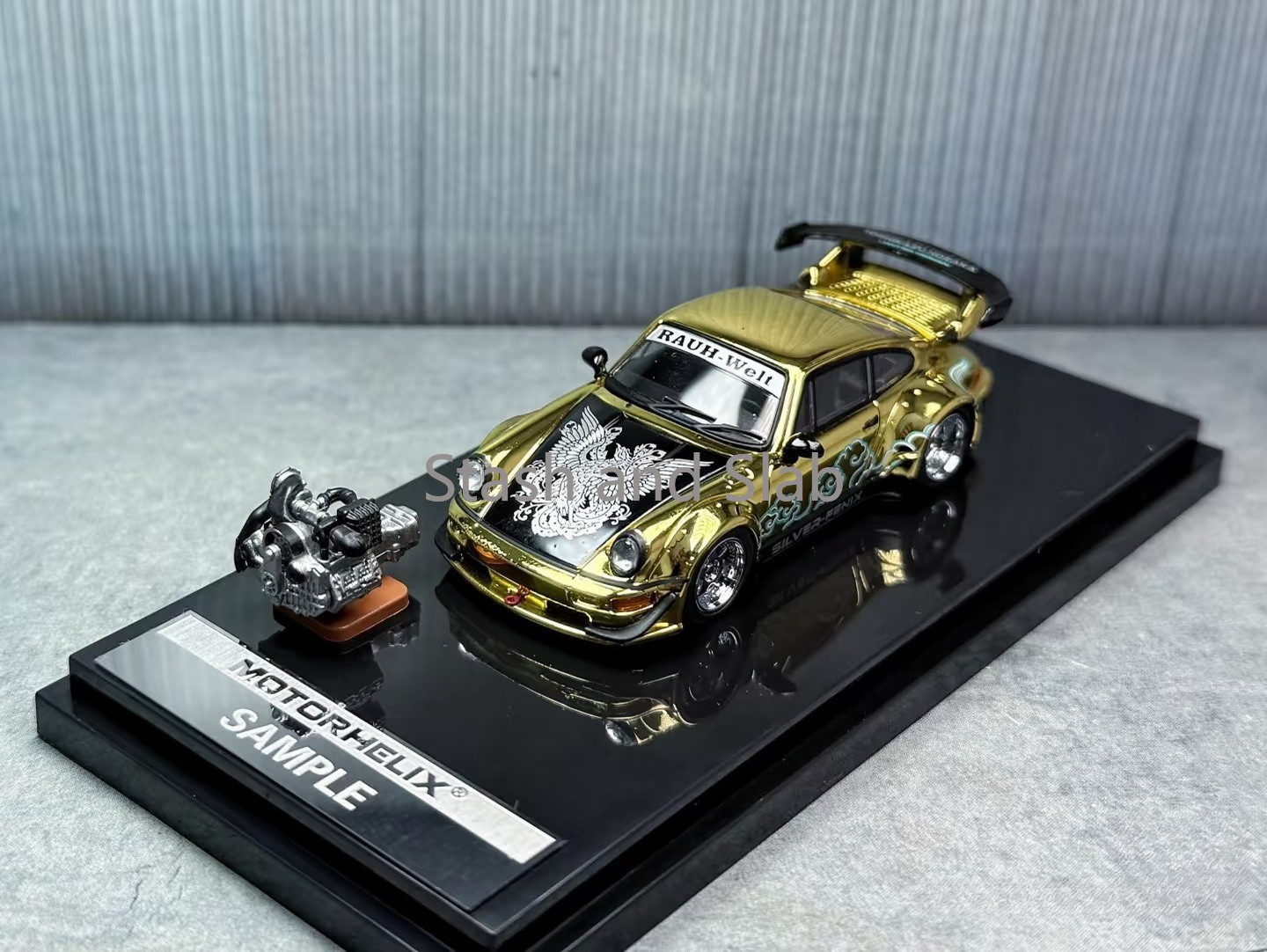 MOTORHELIX 1:64 RWB 964 Silver-Fenix Gold Chrome Toshikazu Nozaka Art 1299