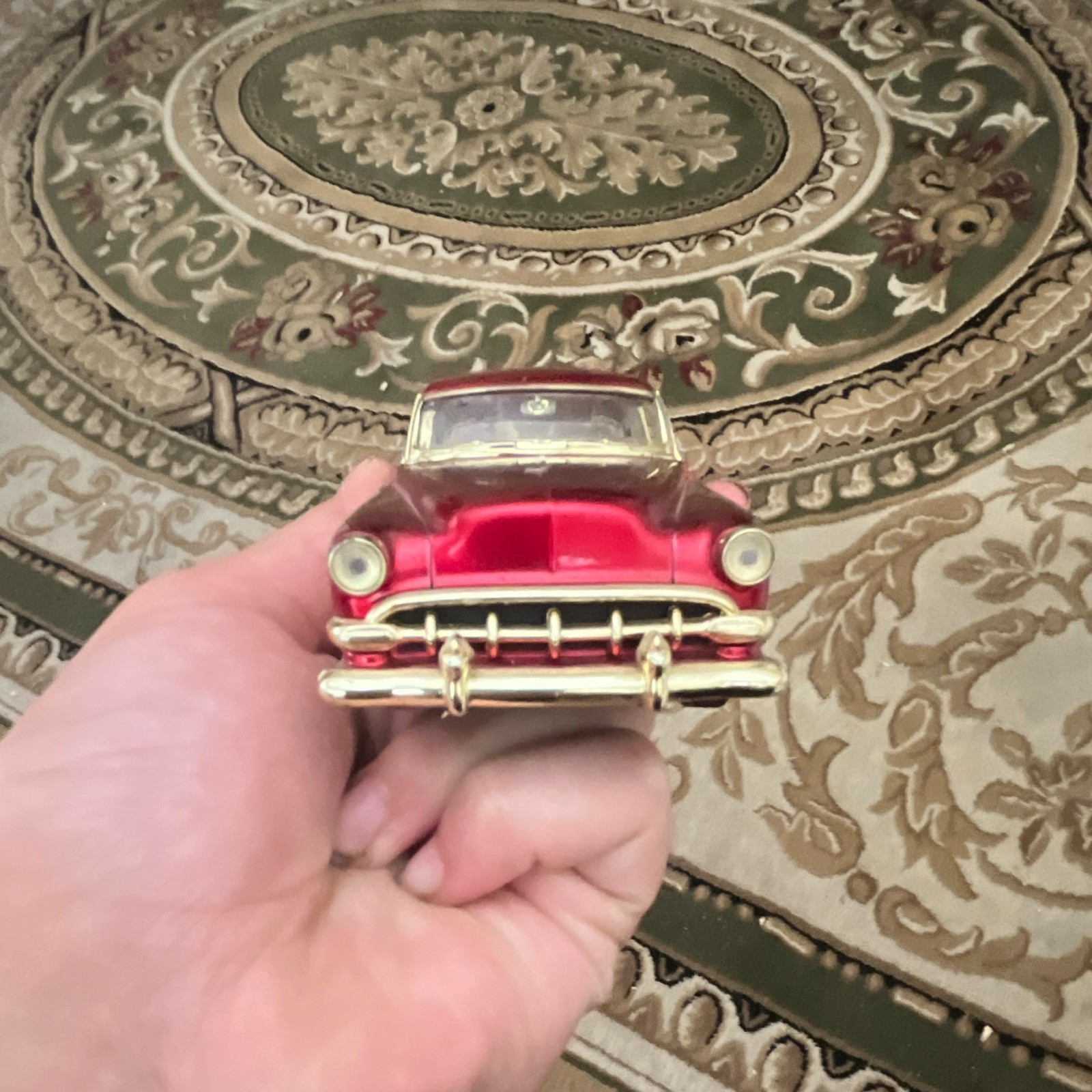 2006 Malibu International Ltd Red/Gold Diecast Car w/ Opening Doors & Trunk