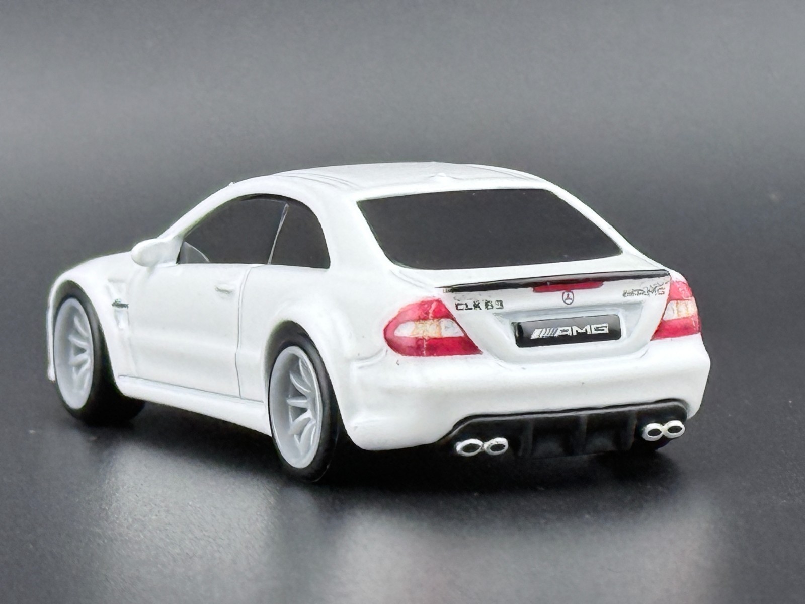 Hot Wheels 08 Mercedes-Benz C63 AMG Black Series Power Trip FPY86-961 R 1/64