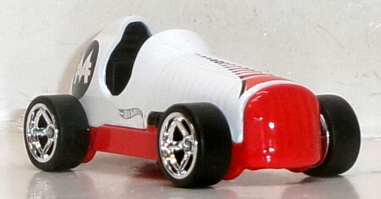 LOOSE 2026 HOT WHEELS 1:64 WHITE PASS ‘N GO WHEEL SWAP REAL RIDERS