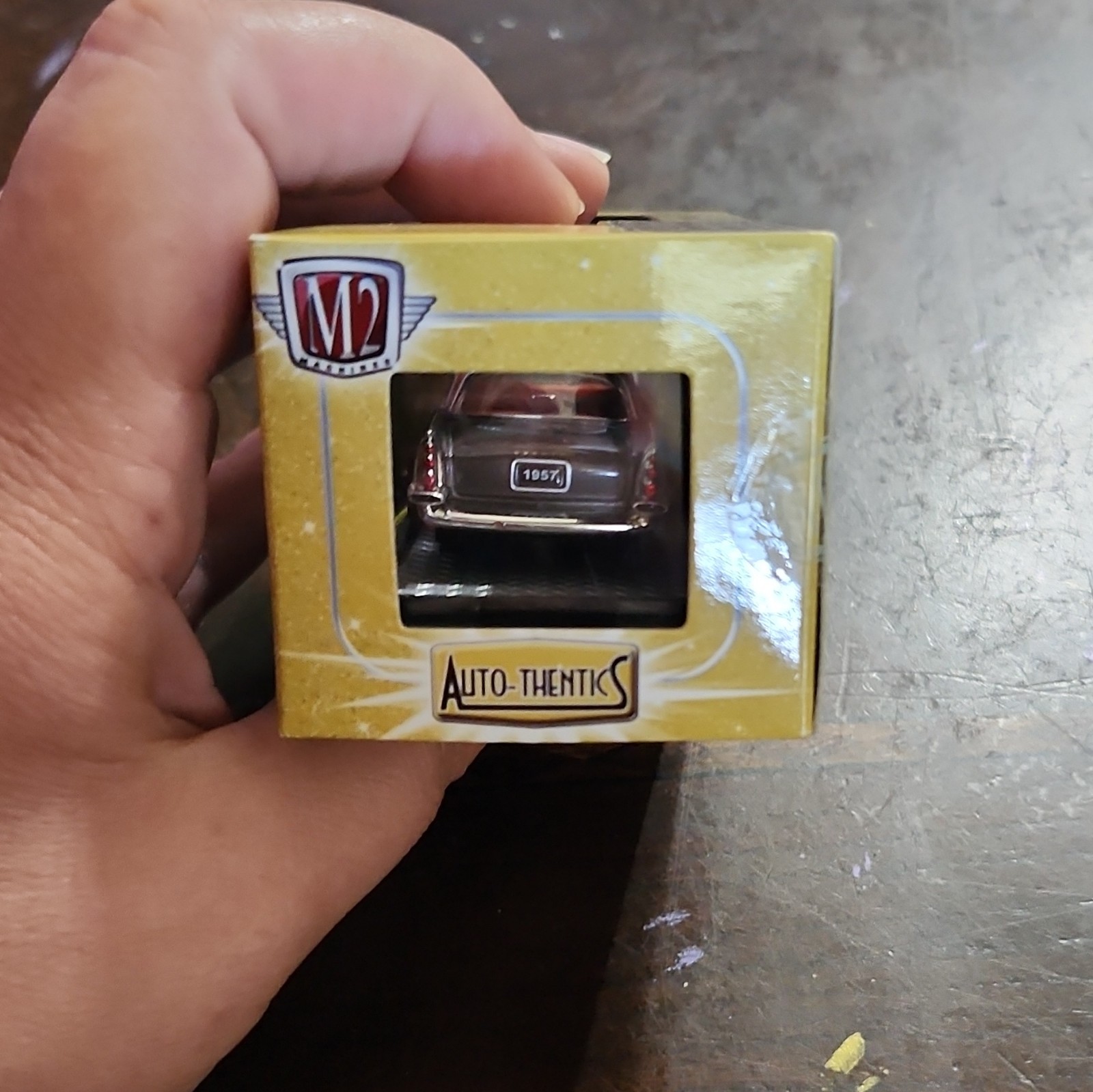 M2 Machines Auto-Thentics 1:64 1957 DeSoto Fireflite Black/Copper Diecast