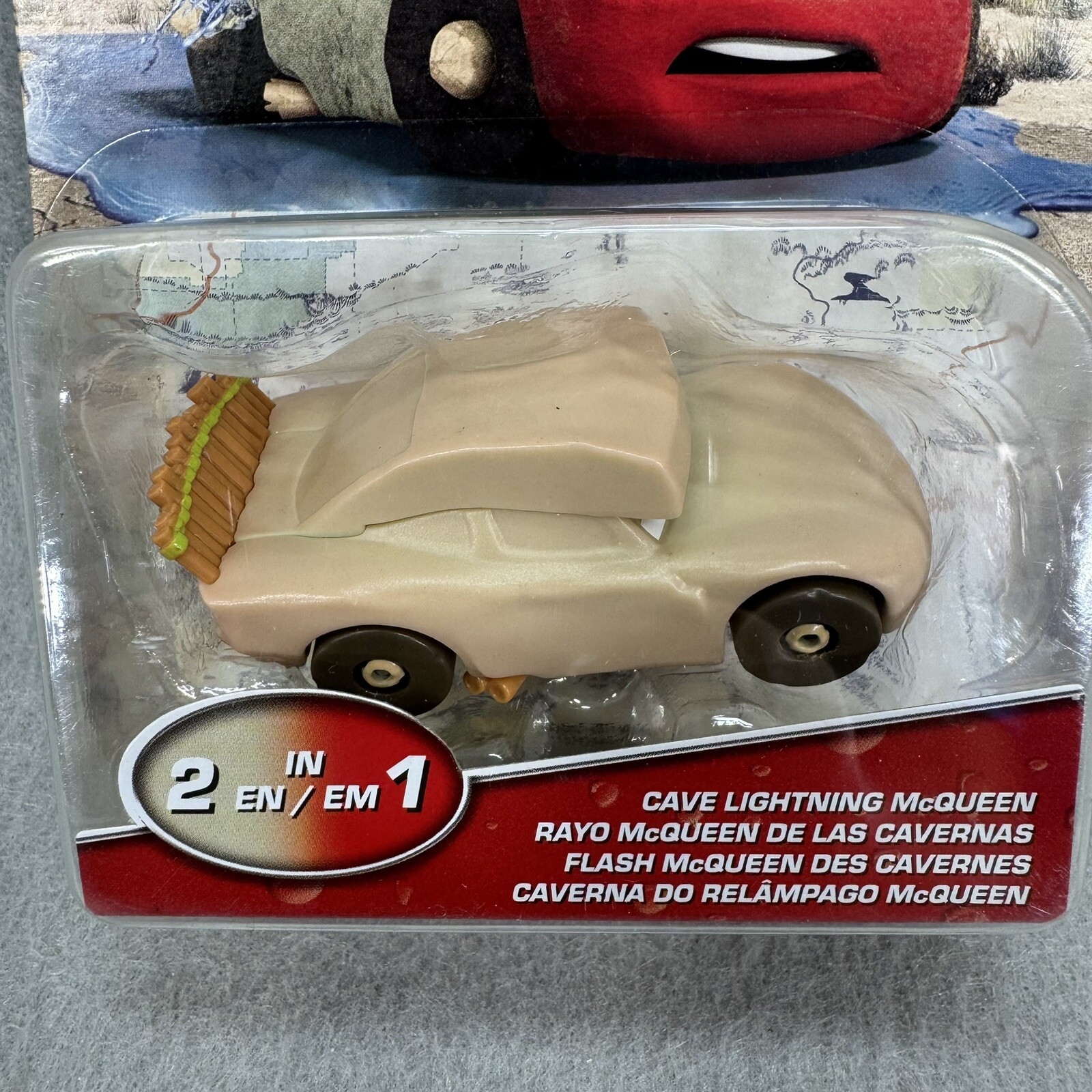 NEW Disney Pixar Cars On The Road “Cave Lightning McQueen” Color Changers 1:55