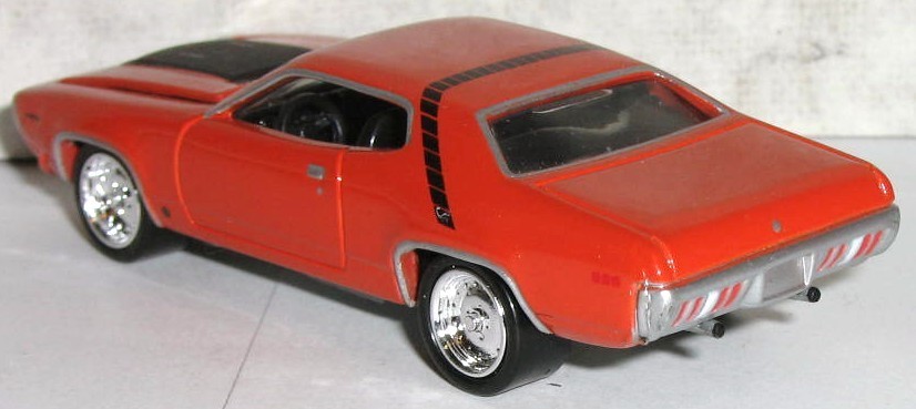 1/64 = 1971 71 PLYMOUTH ROAD RUNNER = AIR GRABBER – Hood Open Diecast Muscle Car