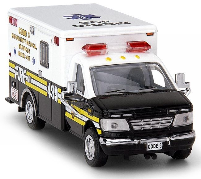 Code 3 Collectibles Chief’s Edition #4 Ford E-350 Ambulance 499 #12253