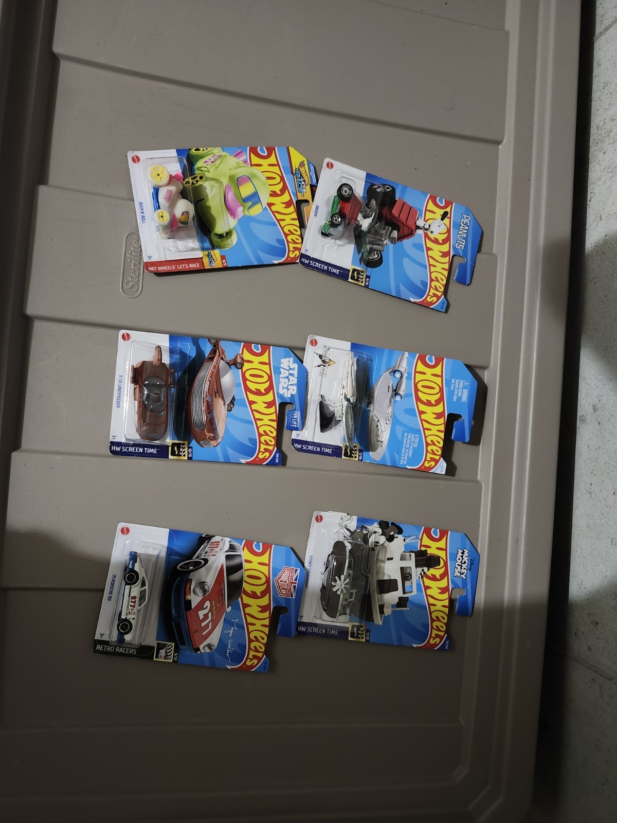 Hot Wheels Lot Characters, Plus Extras (Please See Photos)