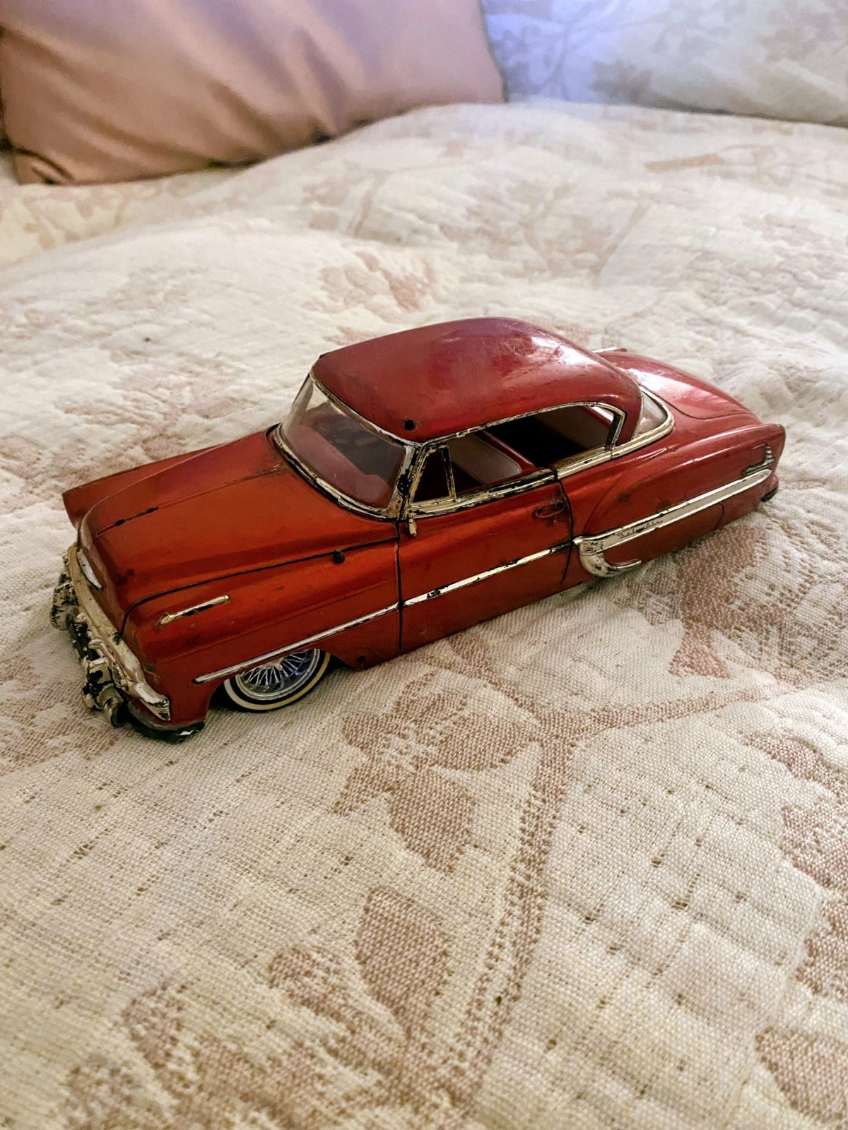 Jada 1 :24 Scale 1953 Chevrolet Bel Air Street Low Red