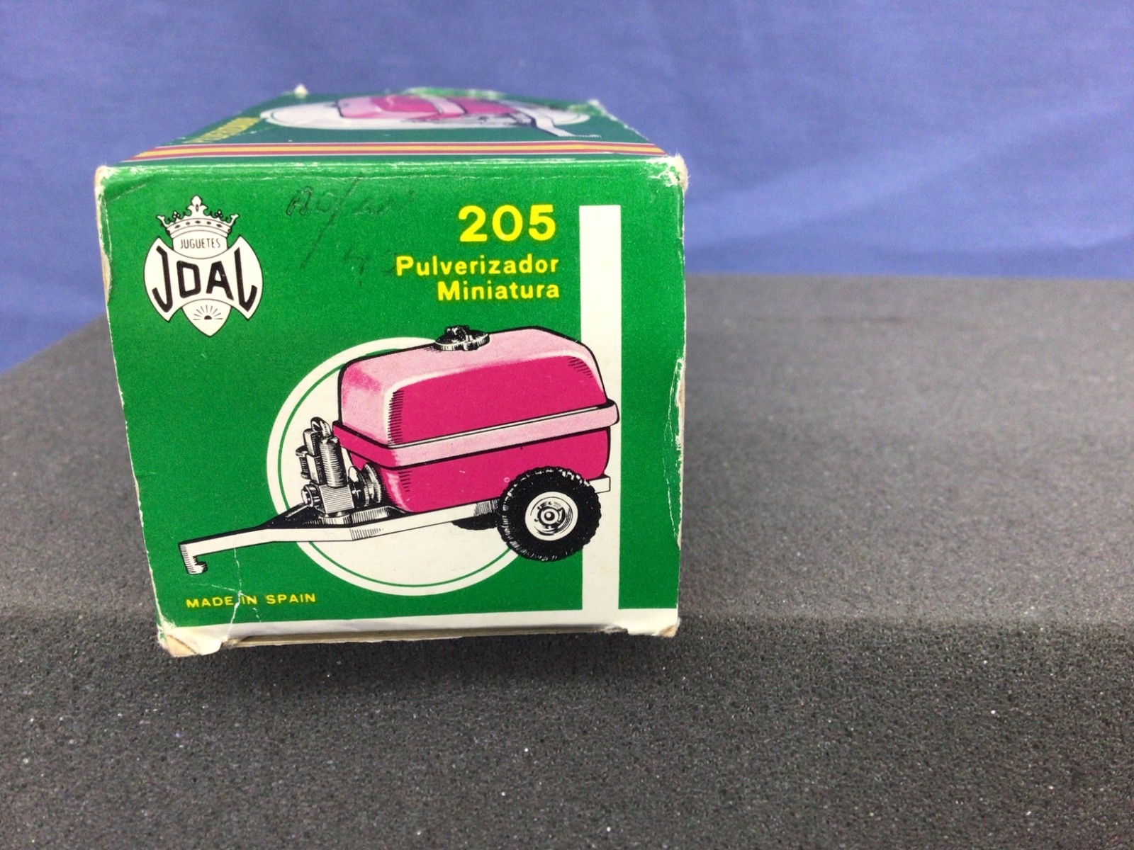 Joal 205 Compressor Pulverizador Trailer Made in Spain Boxed Blue and Yellow