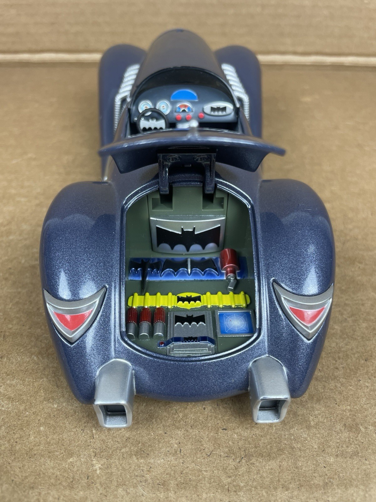 Corgi Batman 1940 BMBV2 Batmobile Custom Dream Concept Hot Rod DC Comics Diecast