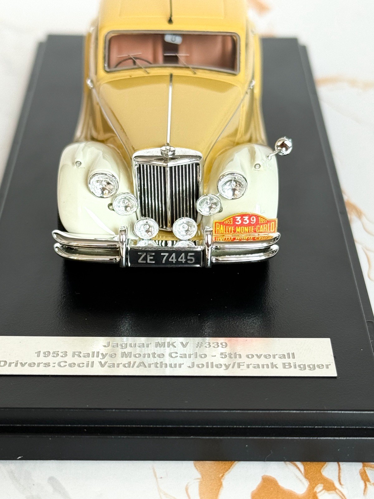 Matrix 1:43 Jaguar MK V #339 1953 Monte Carlo Rally 5th Resin Model MXR41001-043