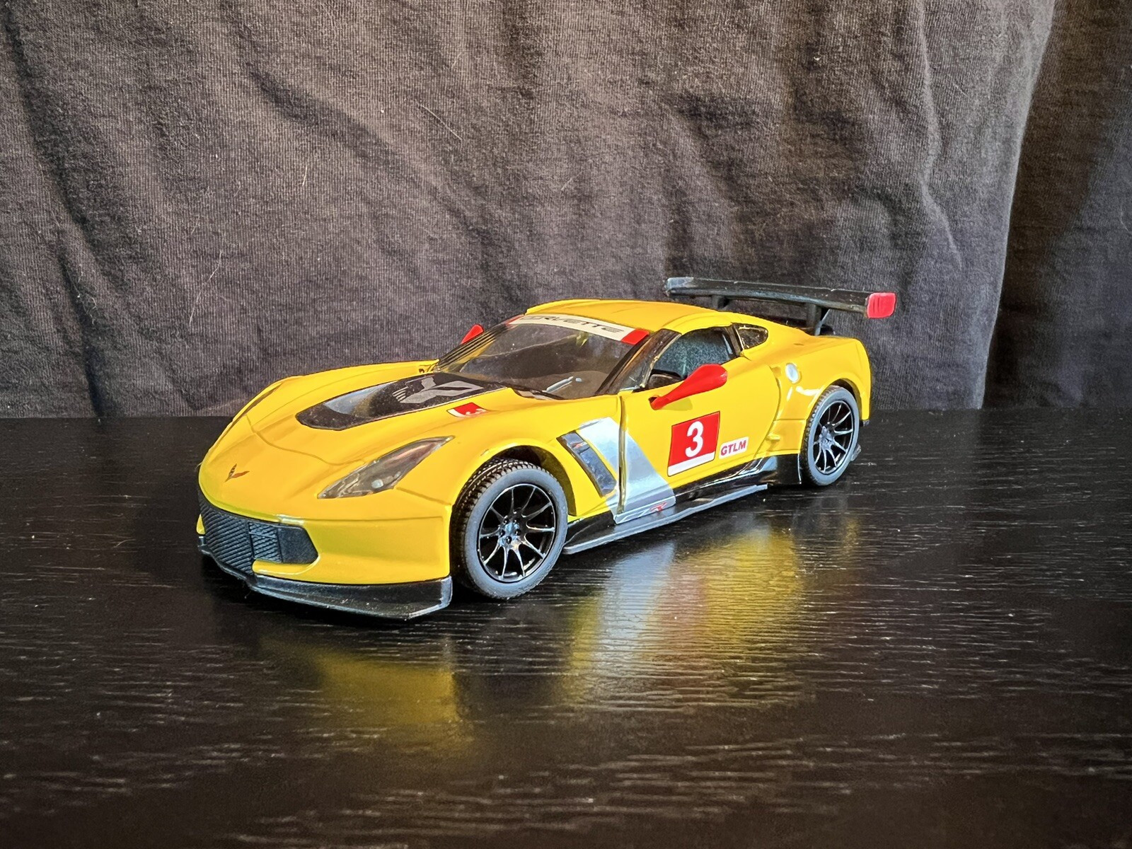 2016 Chevrolet Corvette C7 R Diecast 1:36 Scale 5” Toy Race Car IMSA GTLM Chevy