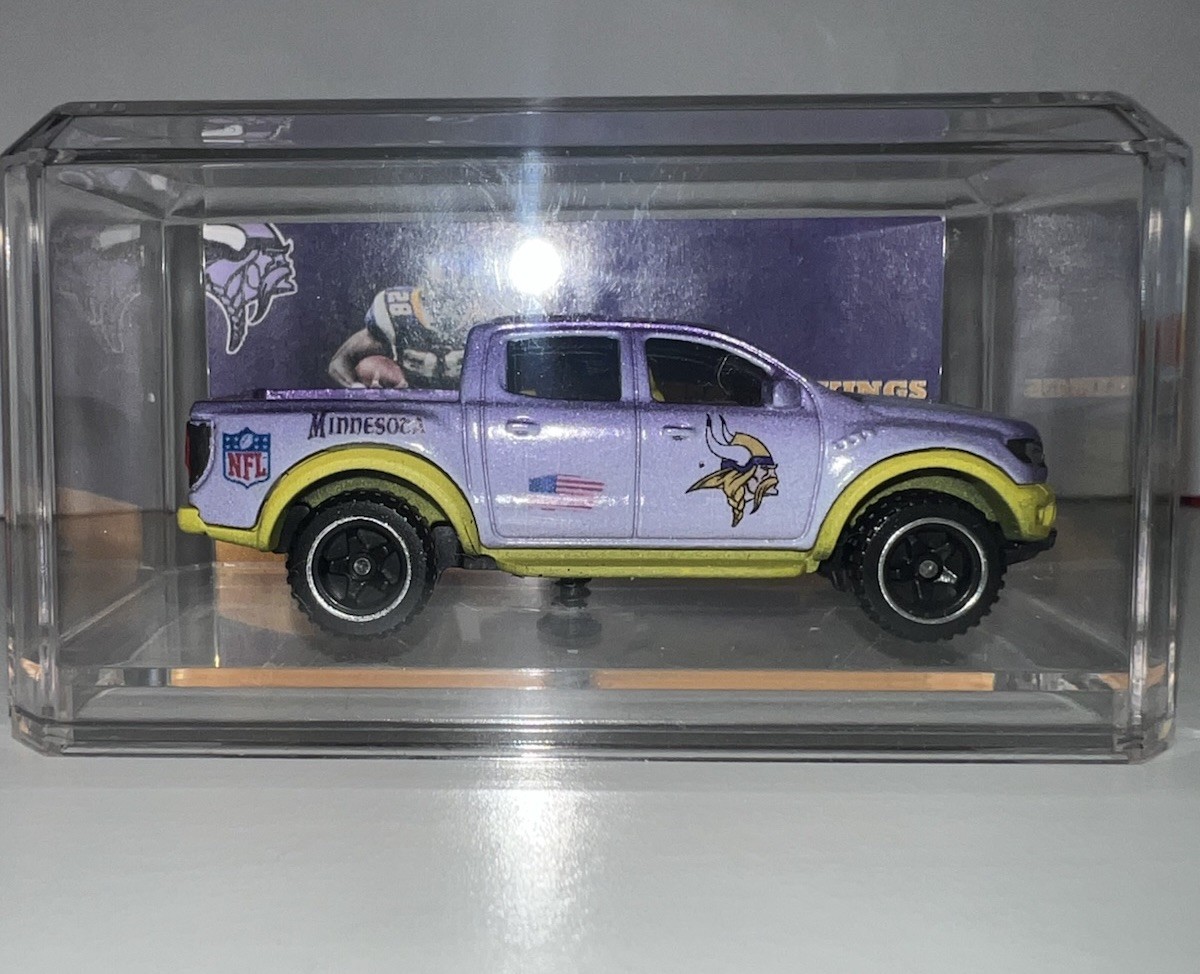 Hot Wheels – ‘19 Ford Ranger Raptor Custom Minnesota Vikings NFL Football