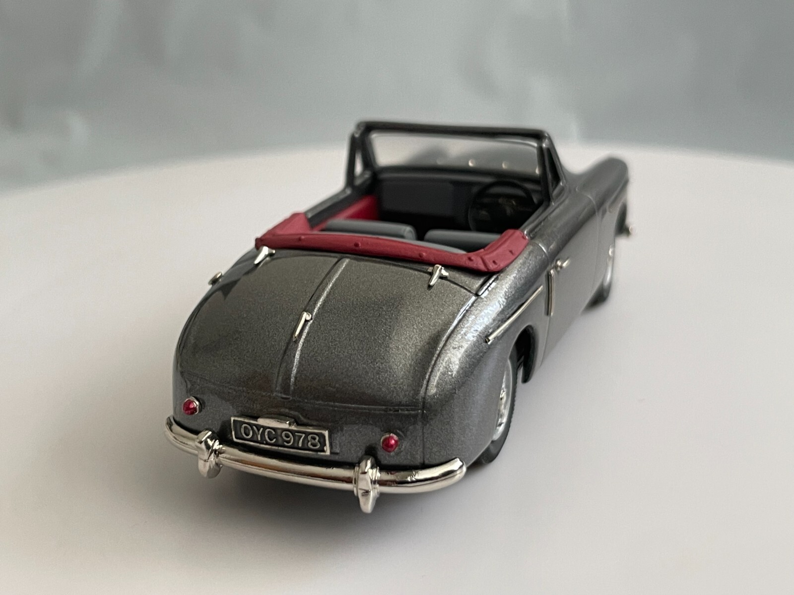 Lansdowne LDM 22x – 1952 Austin A40 Sport Convertible (Gunmetal)