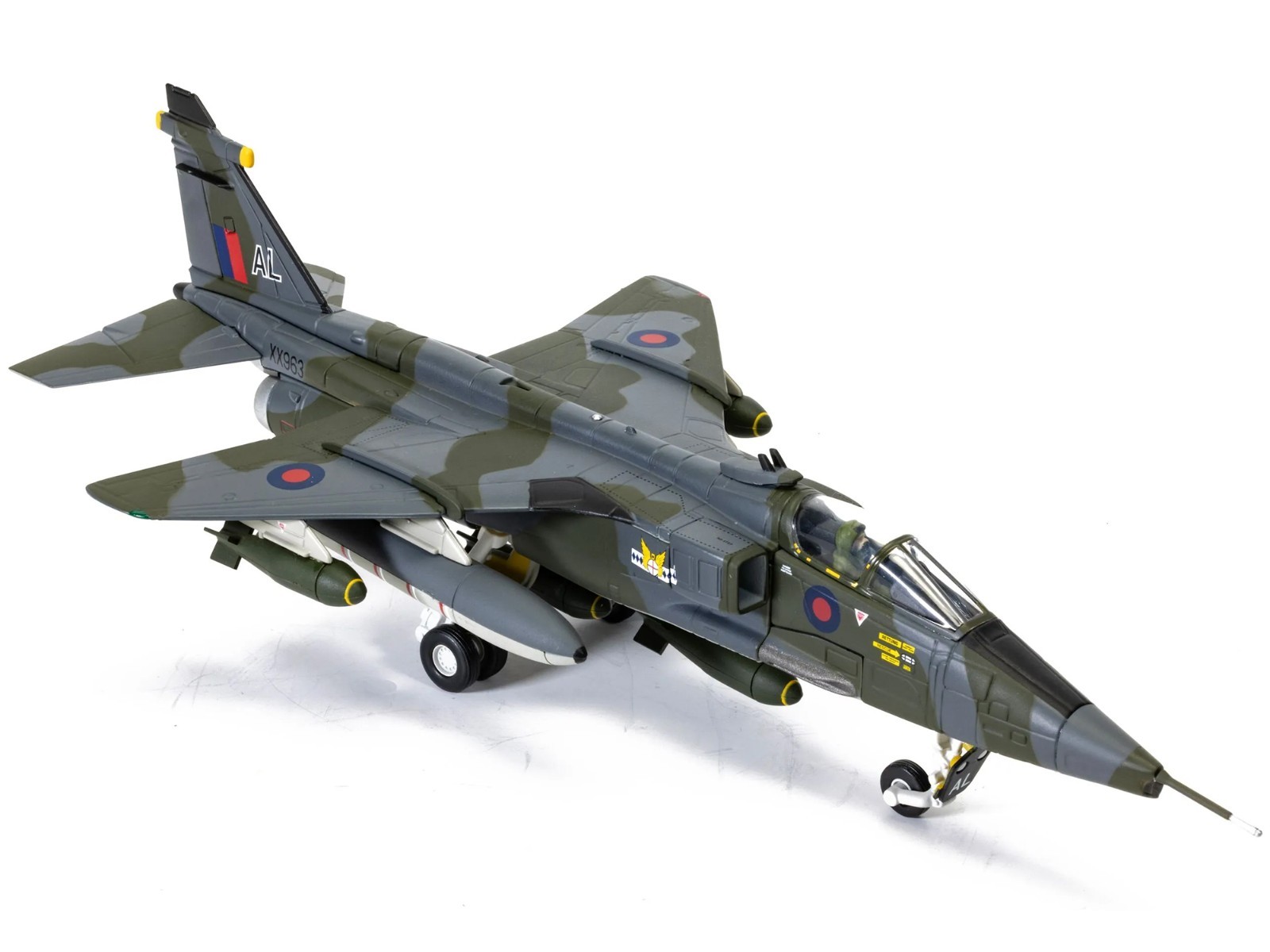 SEPECAT JAGUAR GR.1 AIRCRAFT “RAF GERMANY” (1976) 1/72 DIECAST BY CORGI AA35417