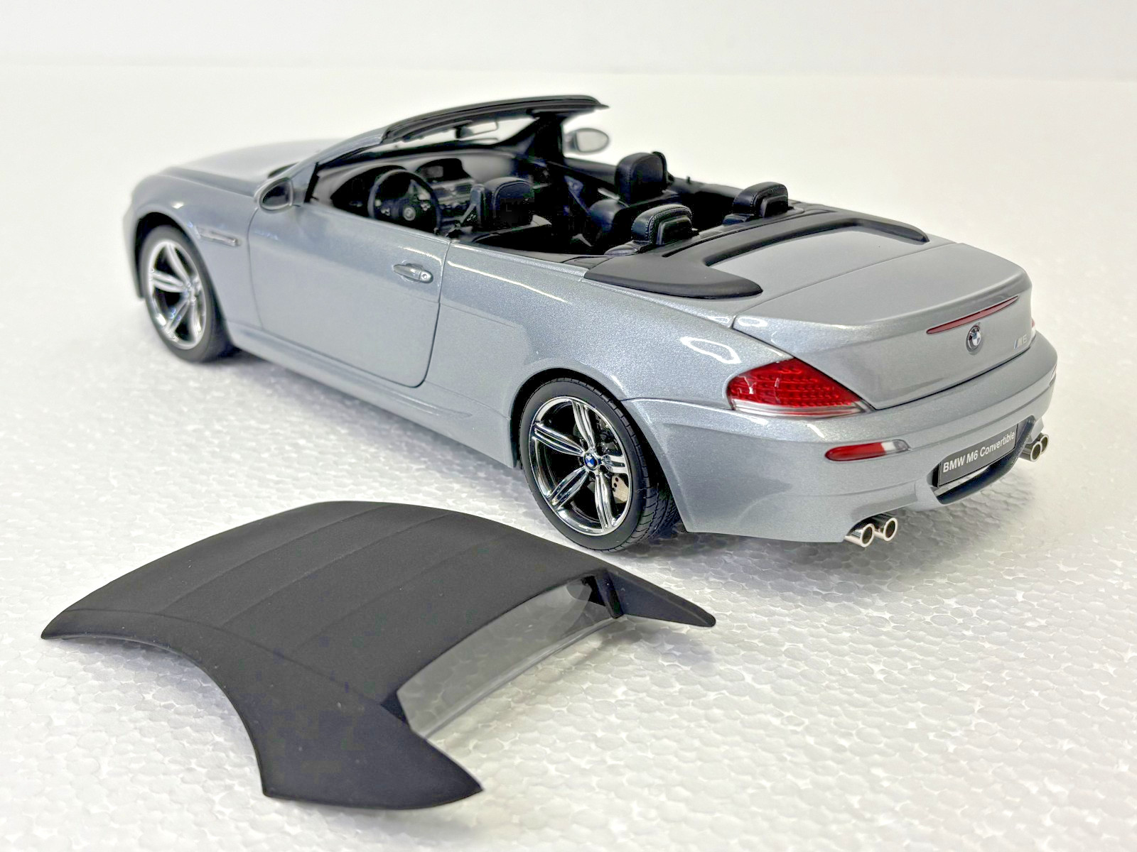 Rare * BMW M6 Convertible / Cabrio * Kyosho * 1/18 * Hard Top * Dark Gray * New