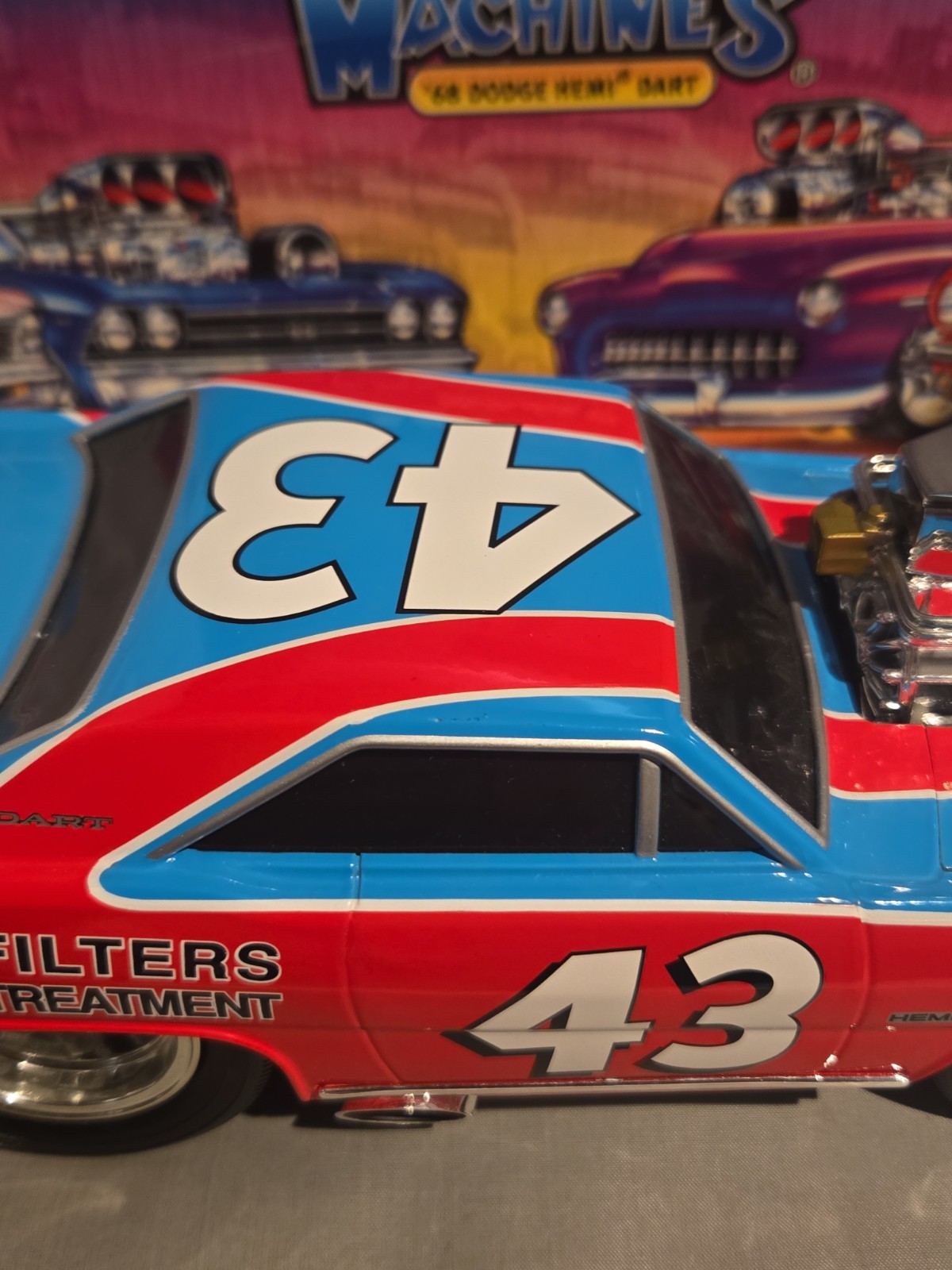 * READ* Muscle Machine Richard Petty #43 STP 1969 Dodge Dart 1:18 Diecast RARE