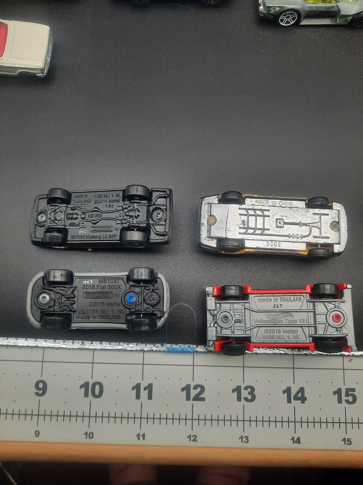 Mixed lot of 17 hot wheels/matchbox cars. Vintage to modern. Most fair shape.