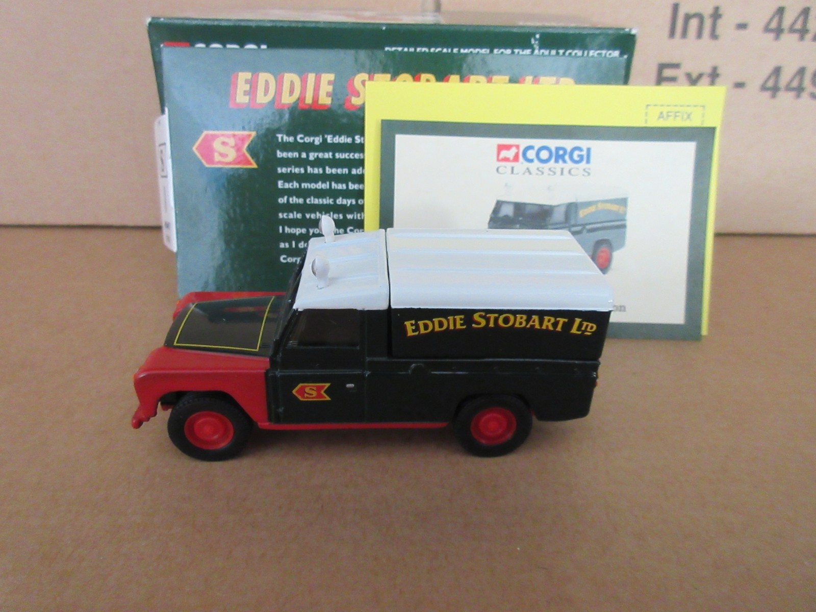 CORGI 1:43 LAND ROVER – EDDIE STOBART LIMITED 07402 EDDIE STOBART COLLECTABLES