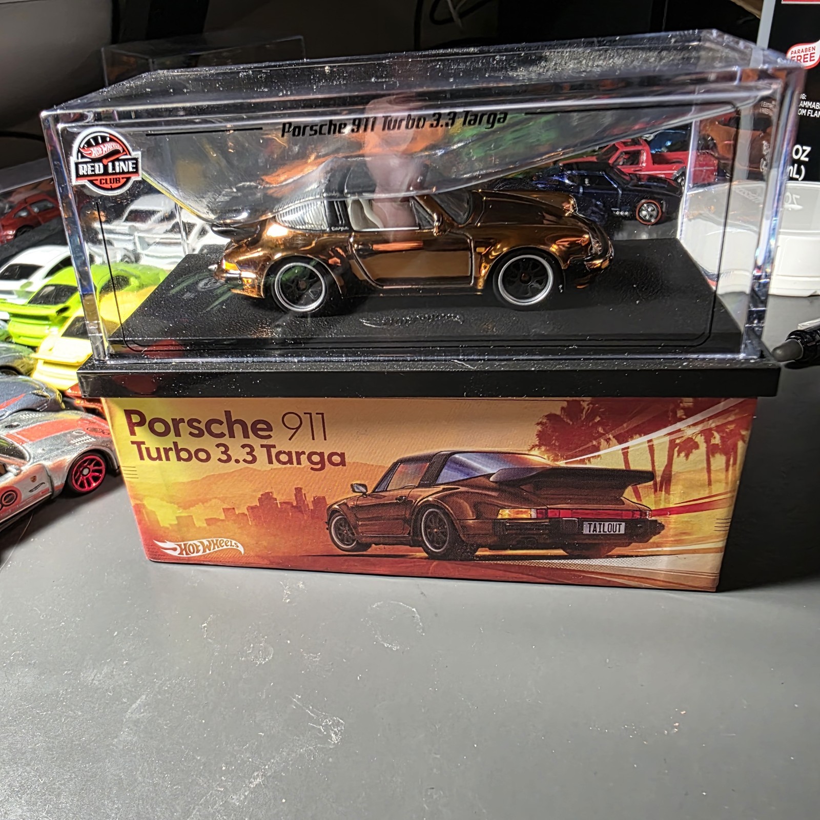 Hot Wheels RLC Exclusive 1988 Porsche 911 Targa Turbo Bronze Version