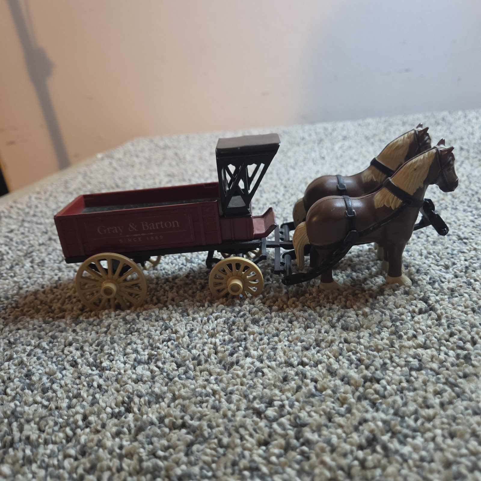Ertl Die Cast Metal Gray and Barton Horse and Plastic Wagon Toy Delivery Vintage