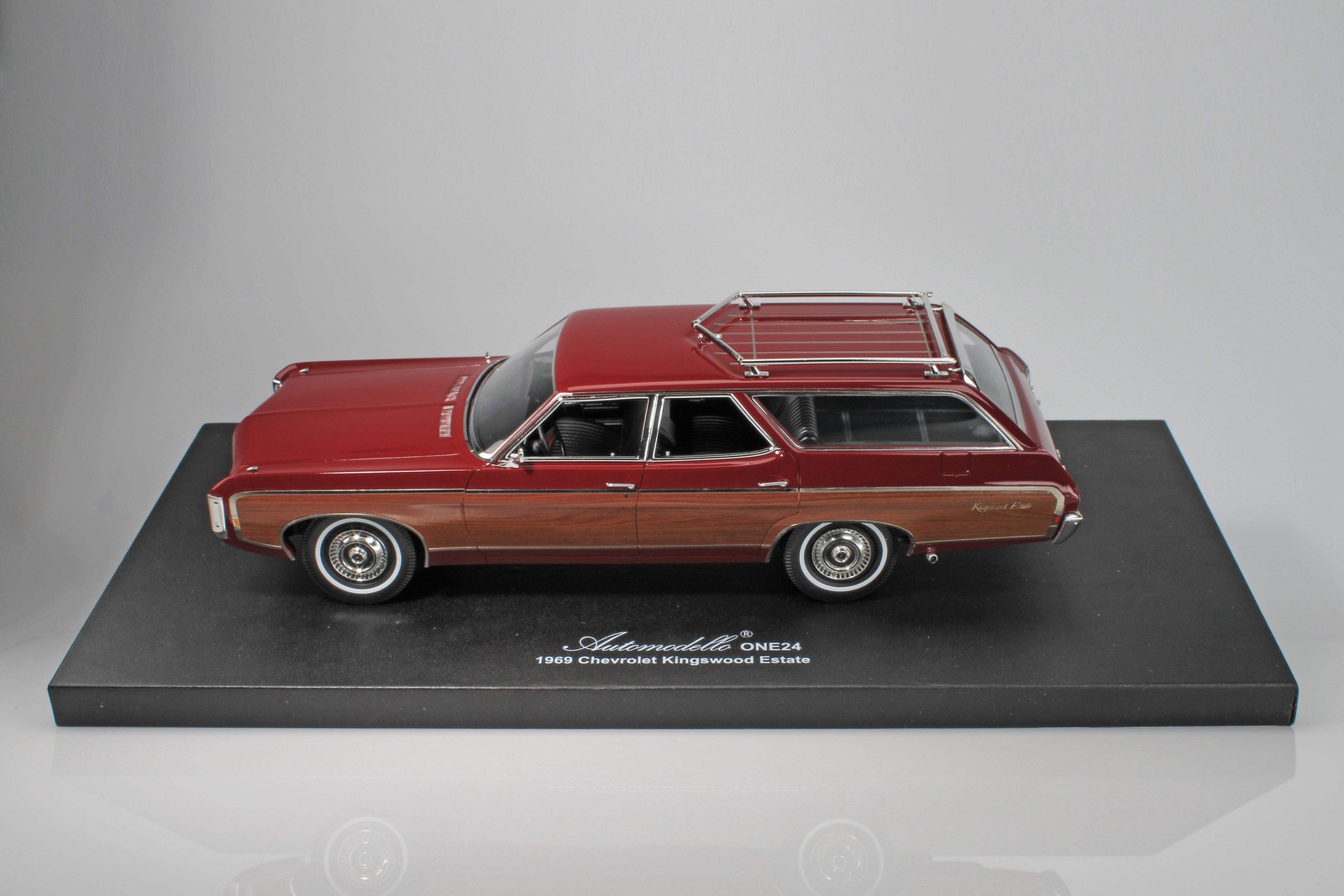 1969 Chevrolet Kingswood Estate 1:24 Automodello 24C061