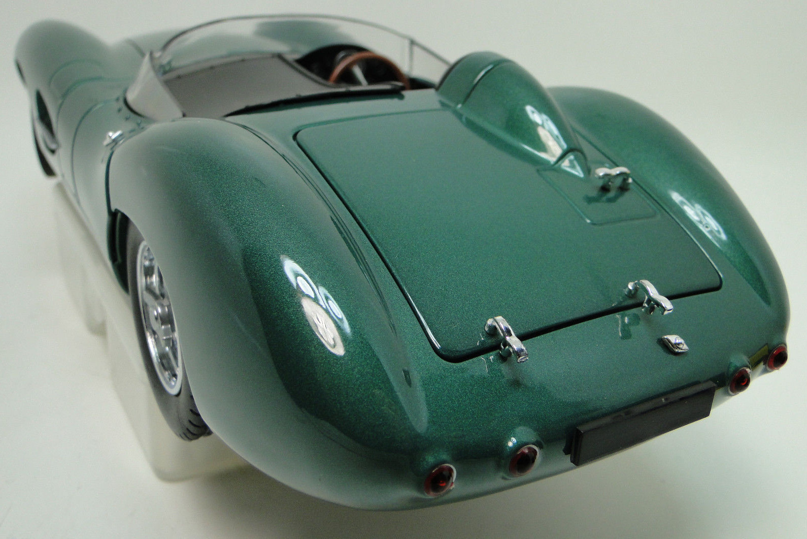 1:18 24 Le Mans Race Car 12 Racing Racer Carousel SLR Metal Diecast Model
