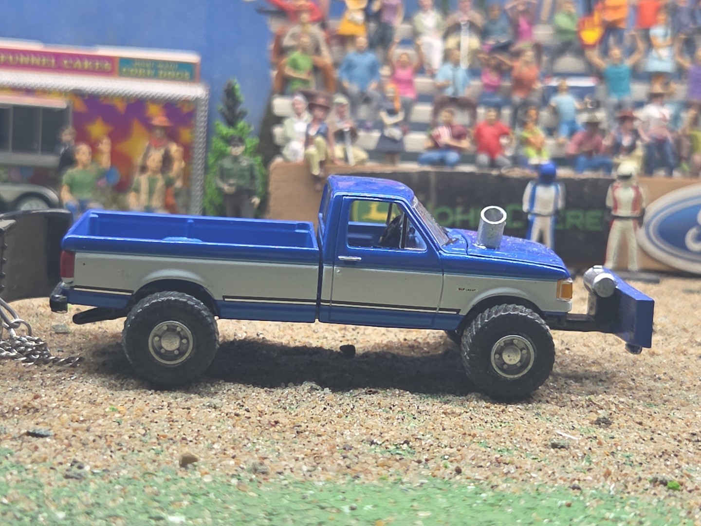 CUSTOM BUILT 1:64 GreenLight 1988 FORD HOT ROD PULLING TRUCK ertl puller Diesel