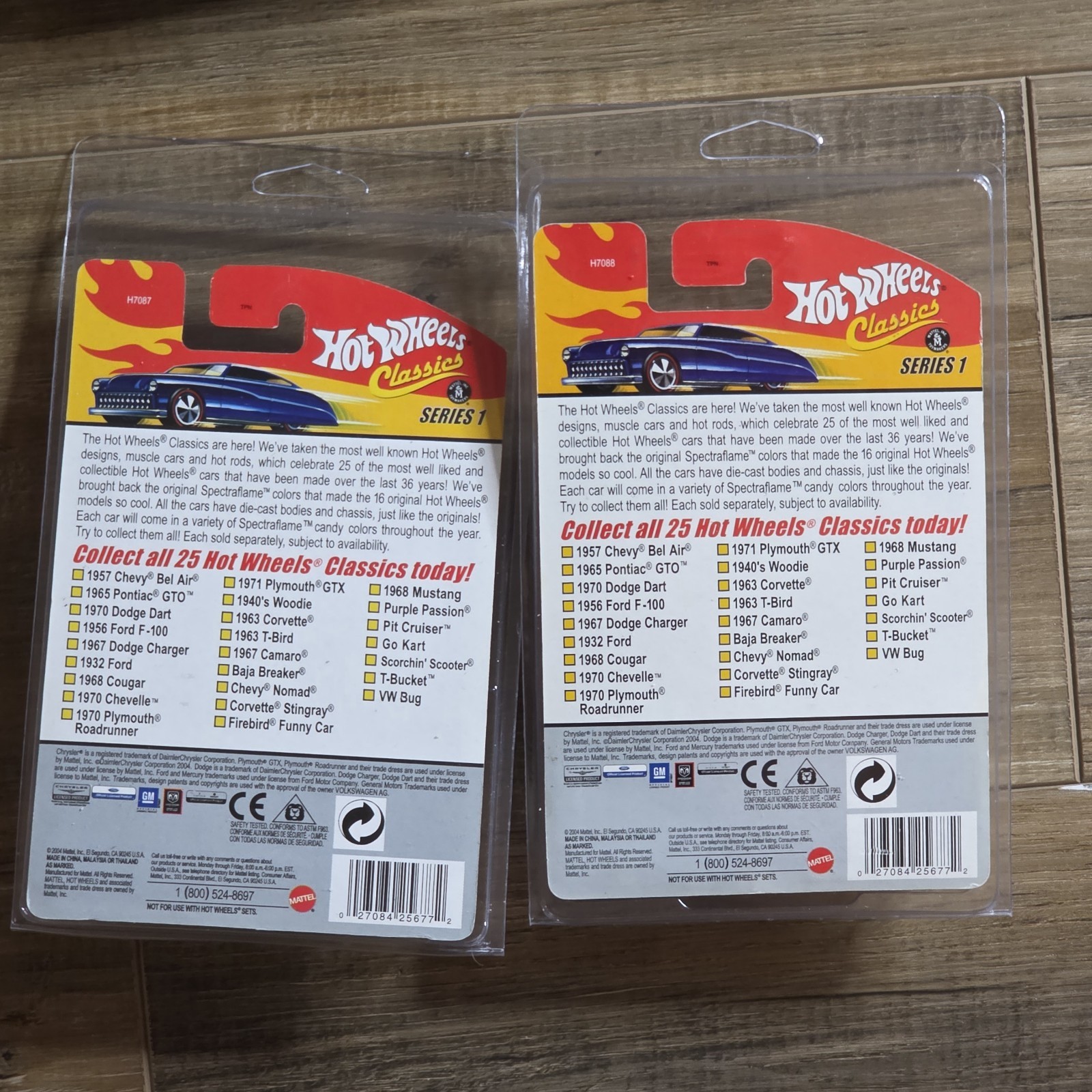 Hot Wheels Classics Series 1 Set of 22 Spectraflame Paint Redlines 1/64 Diecast