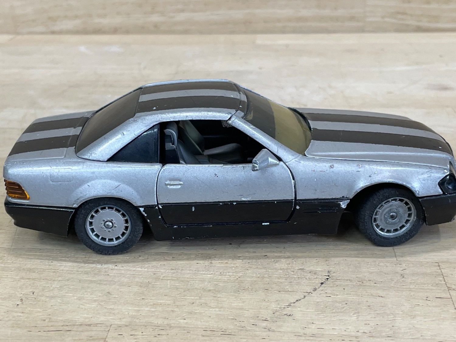 RARE Majorette 500 SL Diecast Model Car 1/24 Scale Silver Mercedes Mercedes-benz