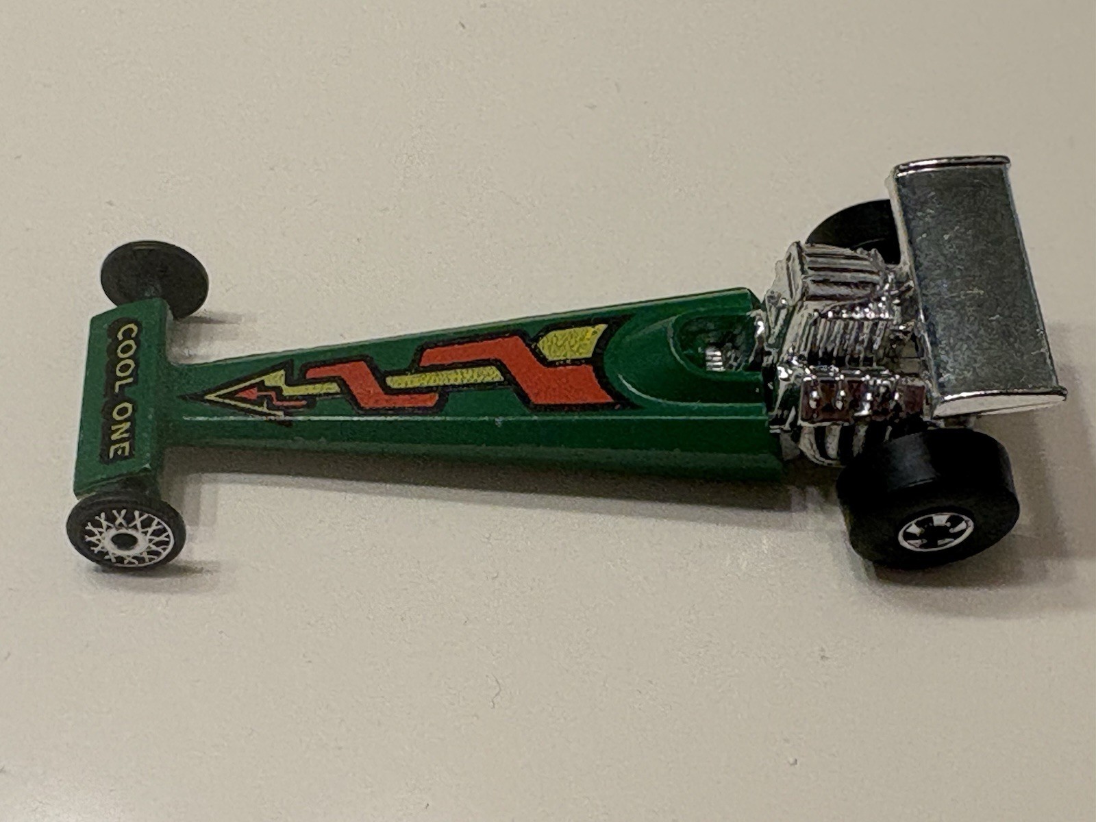 Hot Wheels Hot One Dragster