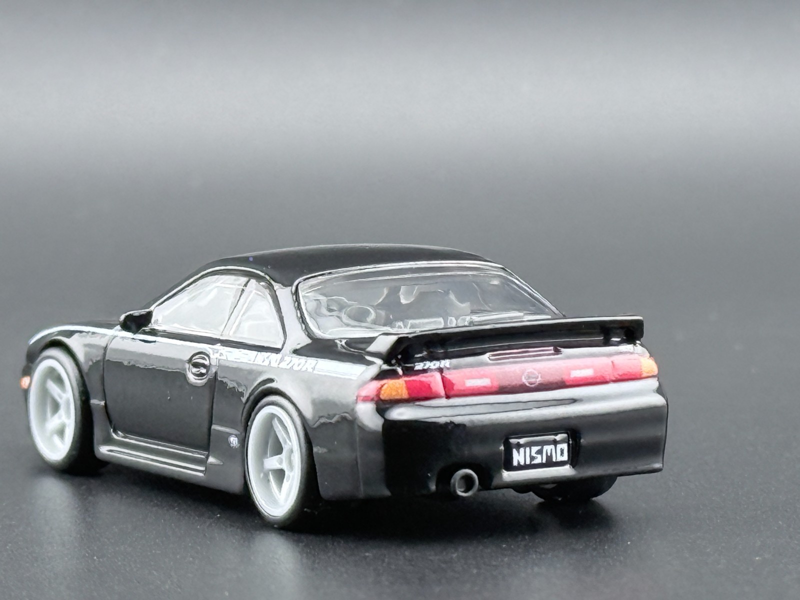 Hot Wheels 1994 Nismo 270R S14 Modern Classics FPY86-961S 1/64