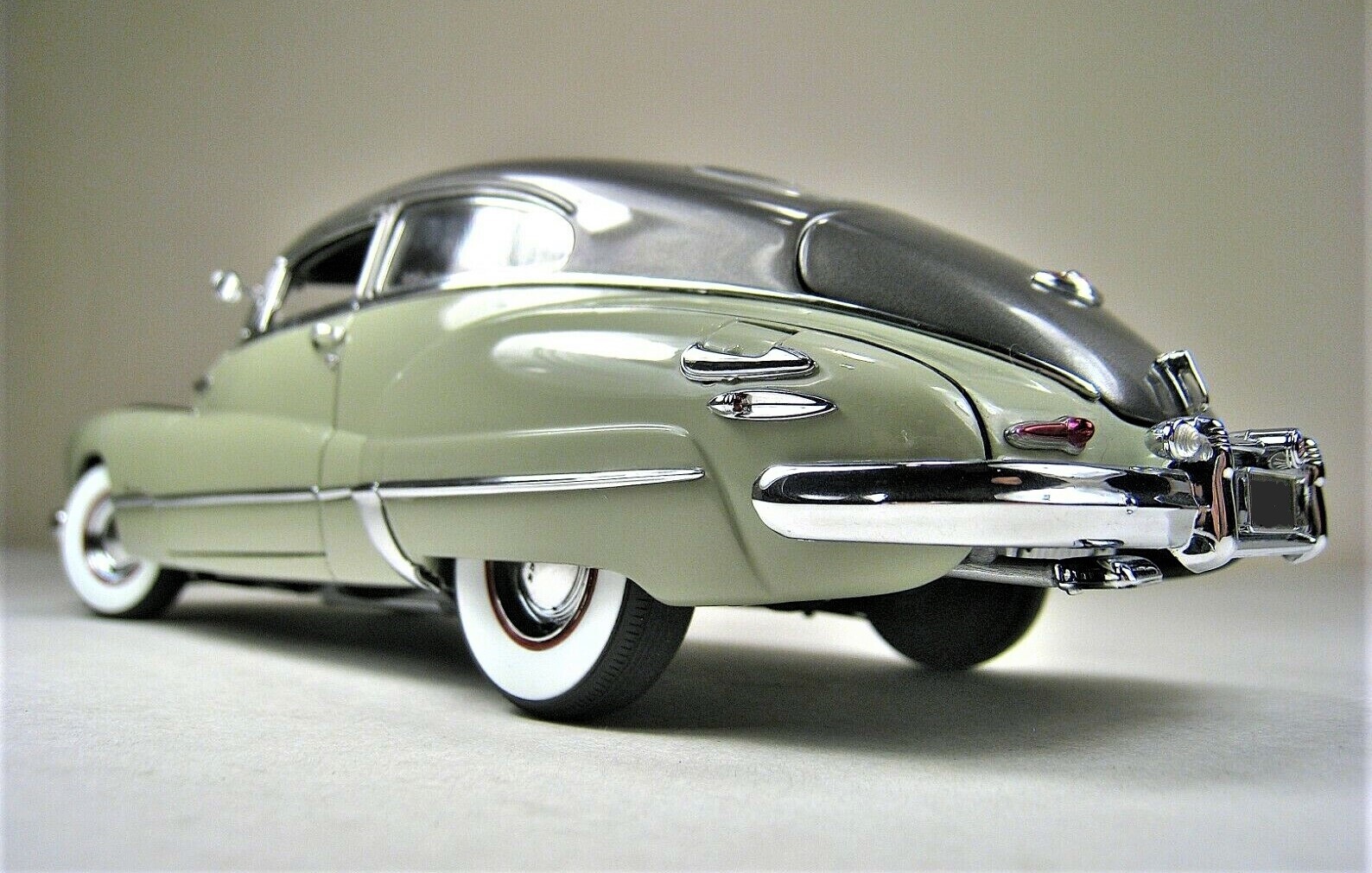 Buick Classic Custom Built Metal Model Concept Hot Rod Race Sports Promo Car1:24