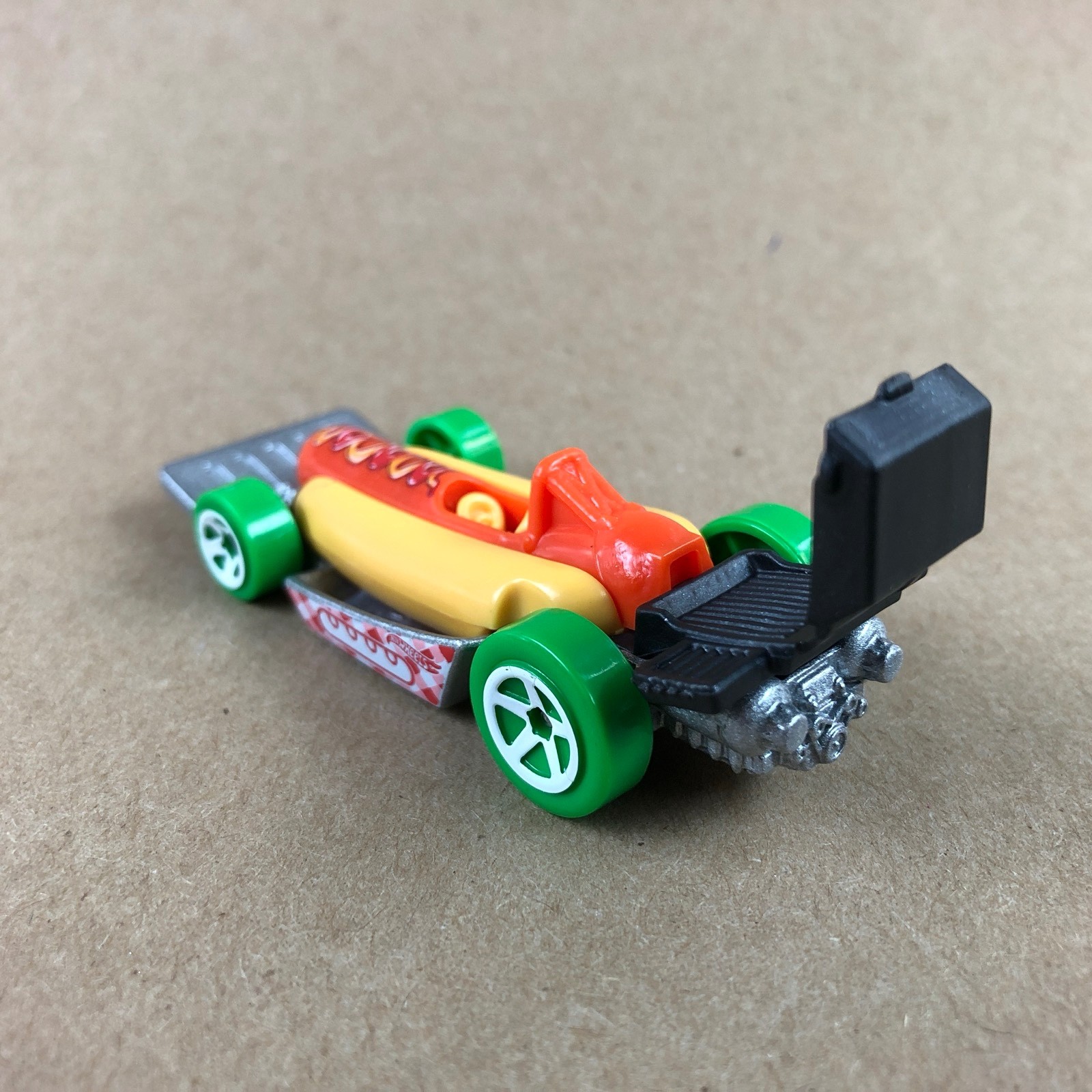 Hot Wheels Street Wiener 88/250 Hot Dog 2024 Lets Race 1:64 Diecast Car Loose