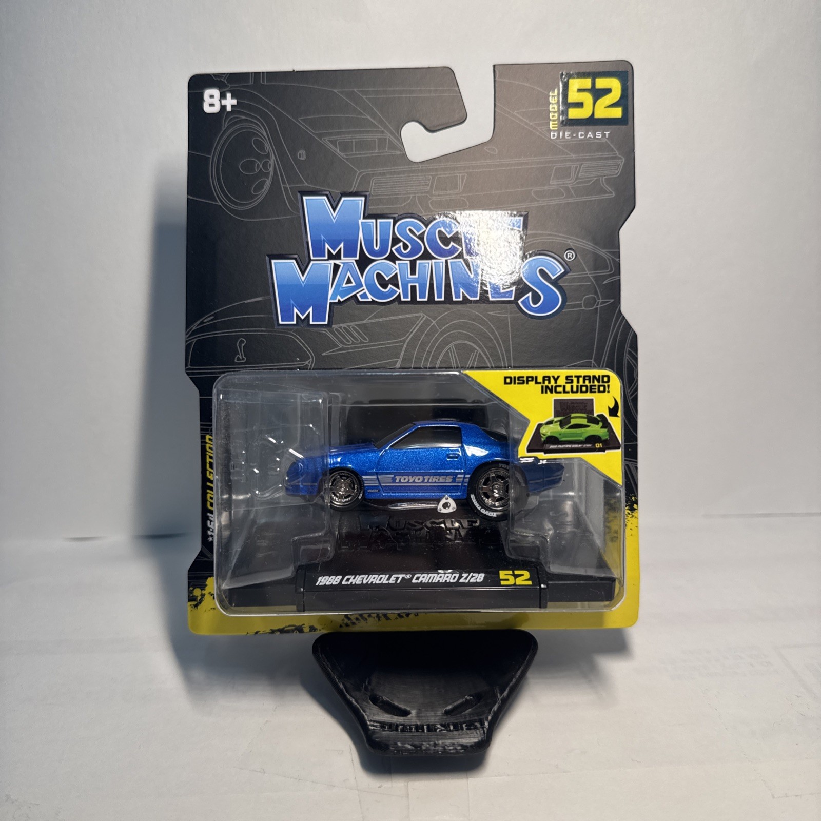 Muscle Machines 2026 Series 9 1988 Chevrolet Chevy Camaro Z/28 Blue #52