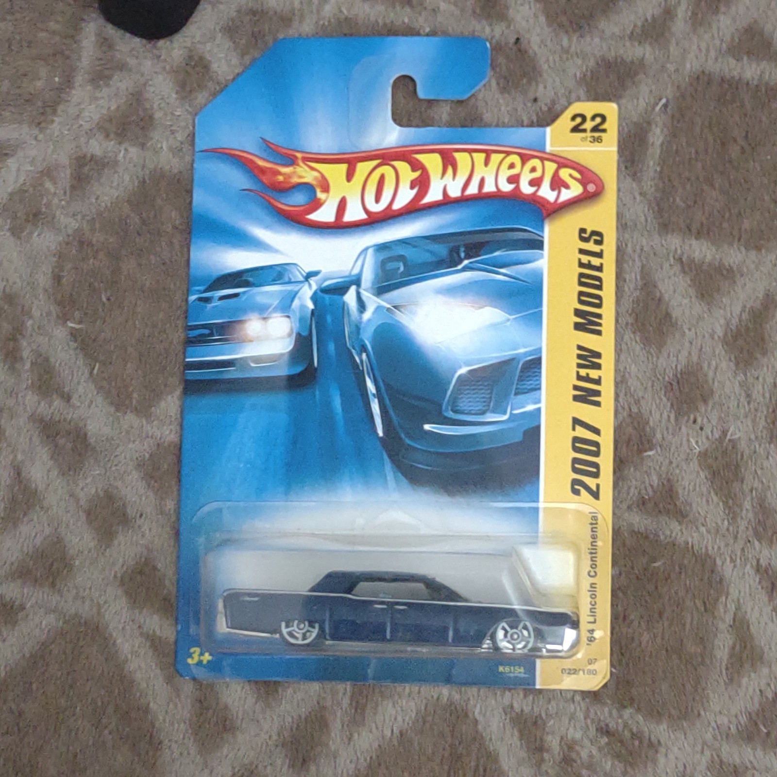 Hot Wheels 2007 New Models ’64 Lincoln Continental 1:64 Diecast Blue Unopened