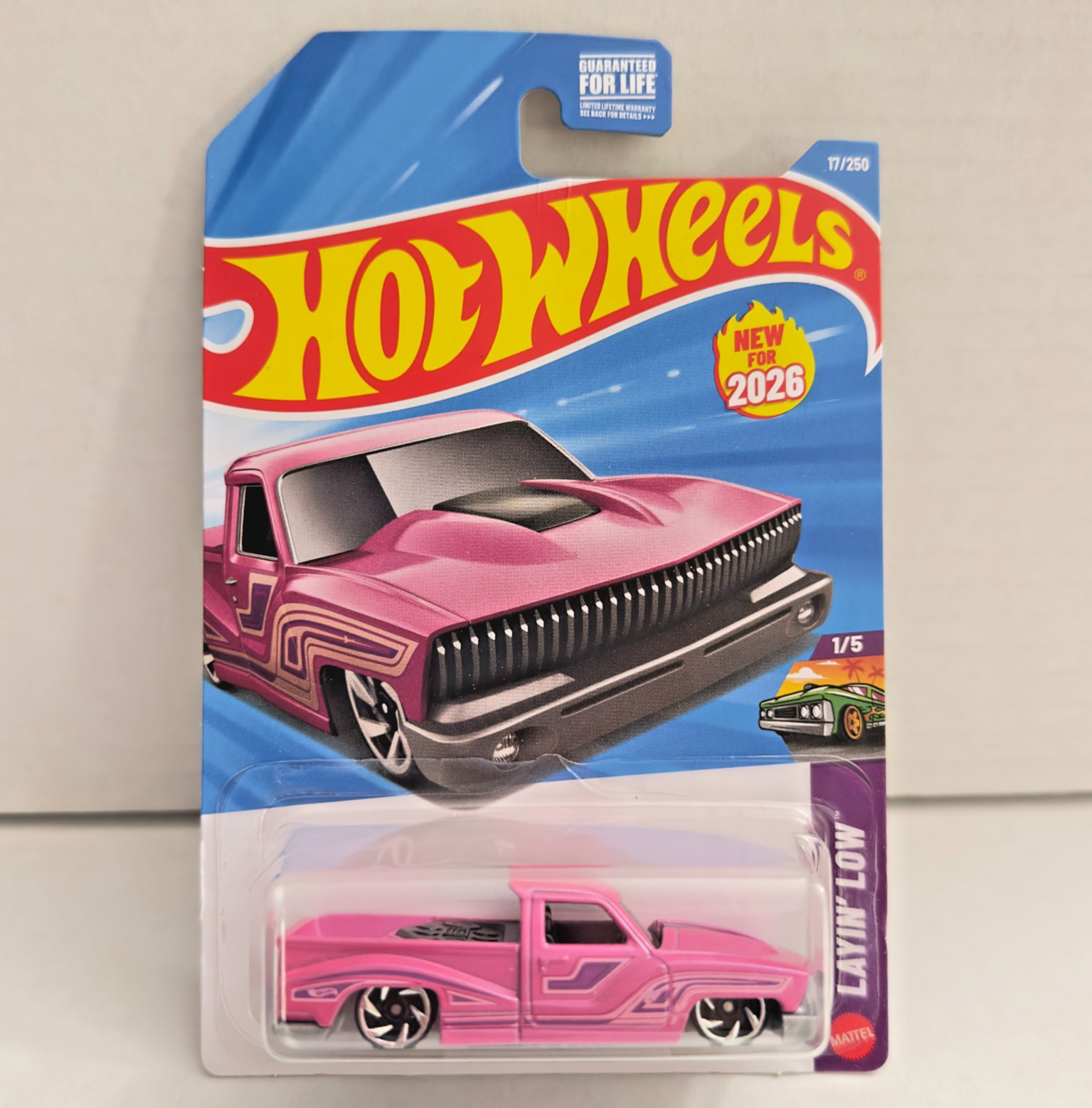 2026 Hot Wheels Bounce’n Bass 17/250 Layin’ Low Mattel Diecast Vehicle New