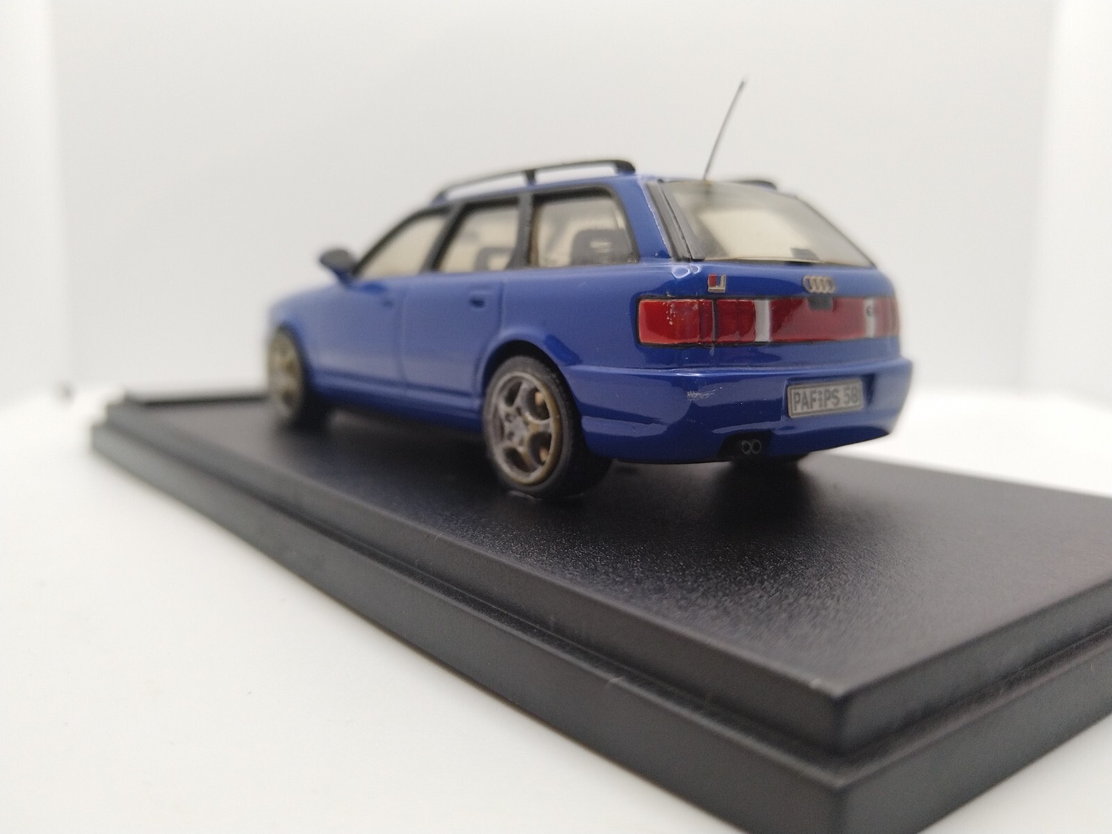 EMC AAM Boyer 1/43 Audi RS2 Avant 1994. Wow Rare!