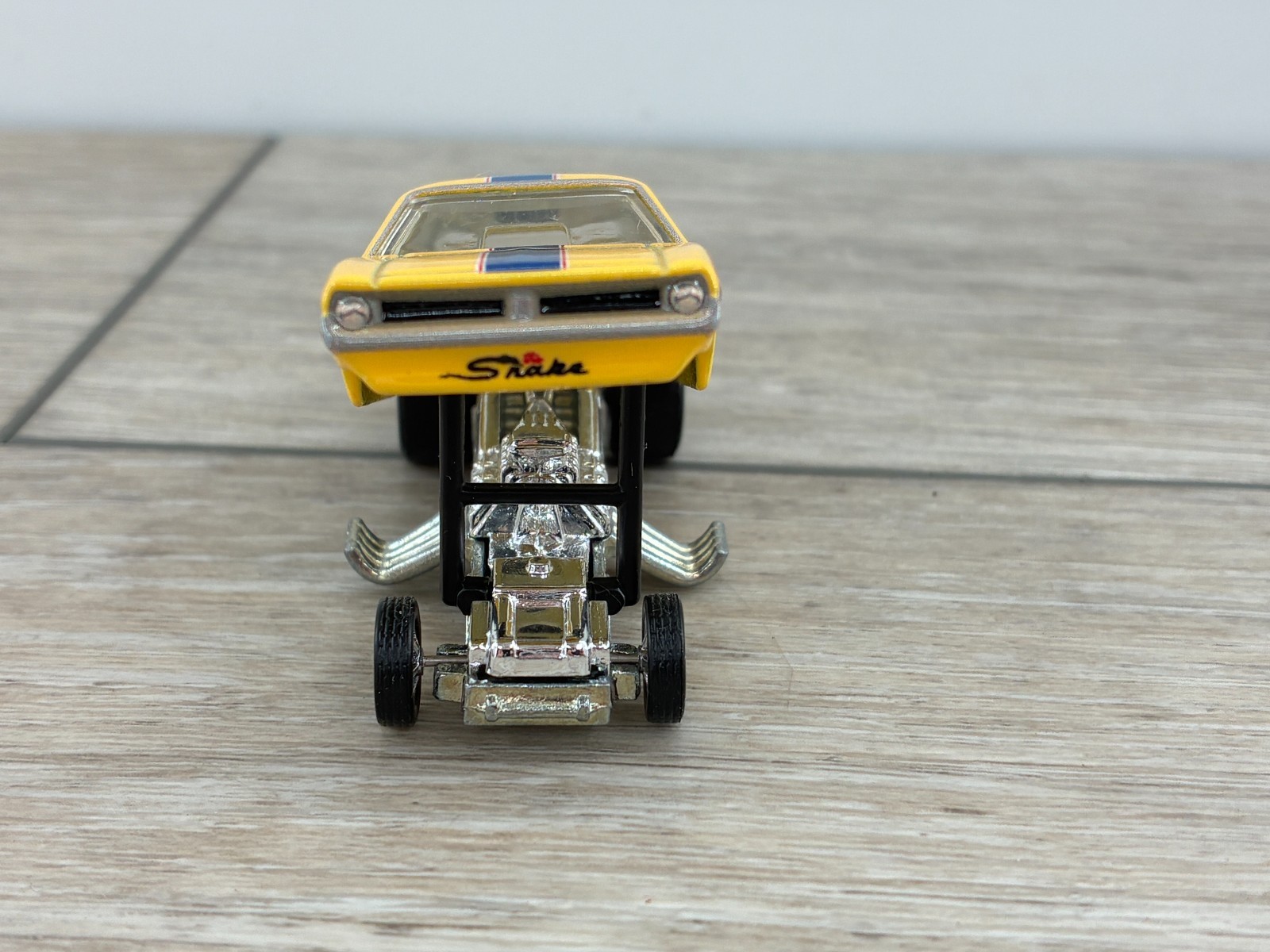 Hot Wheels 1972 Plymouth Barracuda Don Prudhomme Funny Car Retro Rig Truck 2017
