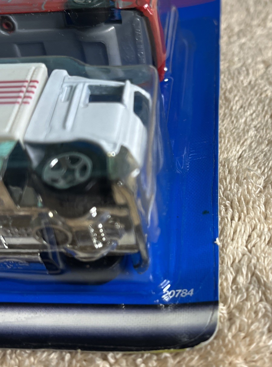 Hot Wheels Kroger 2 Pack W/ Fire Truck and Kroger.Truck
