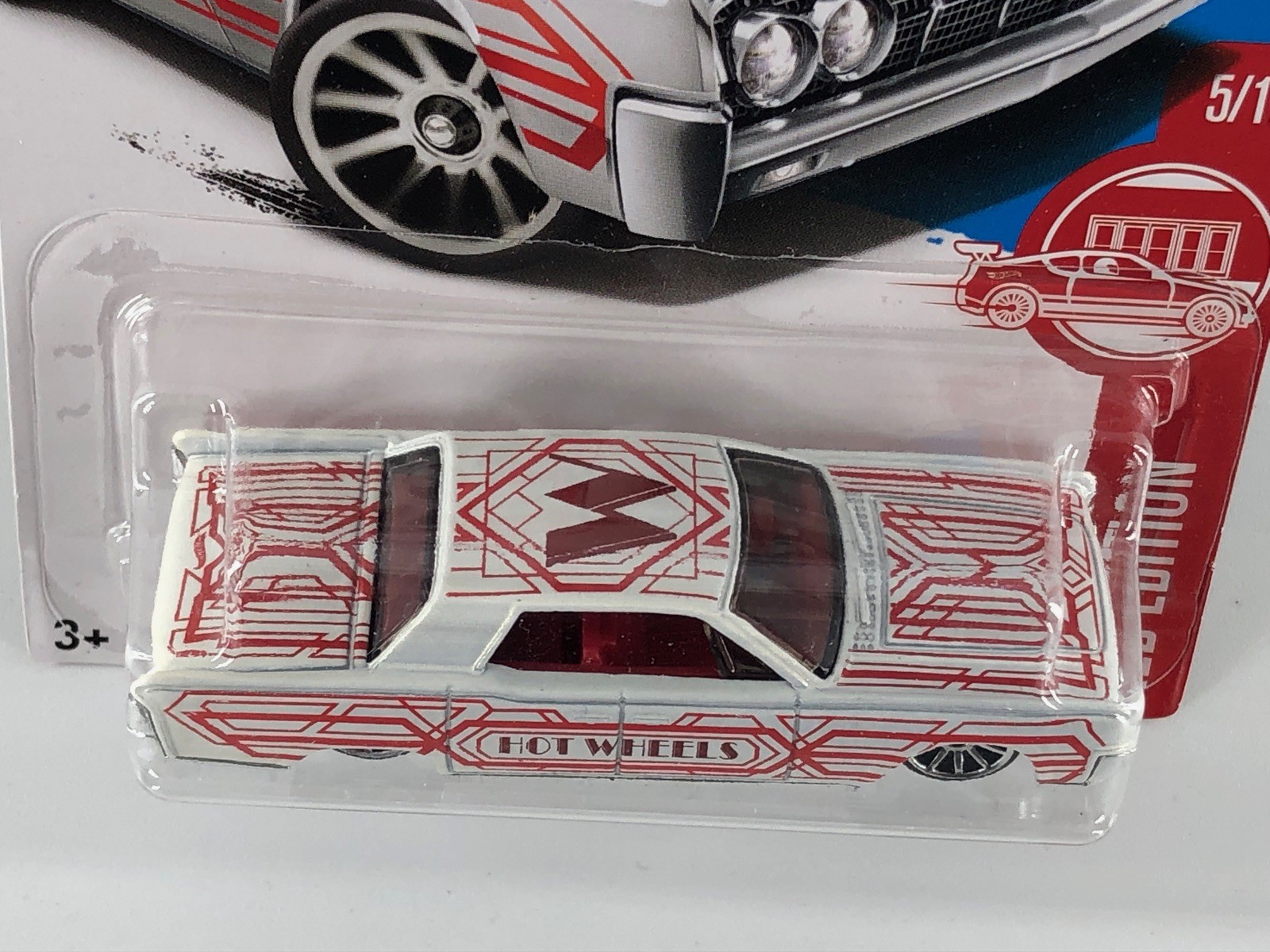 Hot Wheels ’64 Lincoln Continental White 2017 Red Edition 5/12