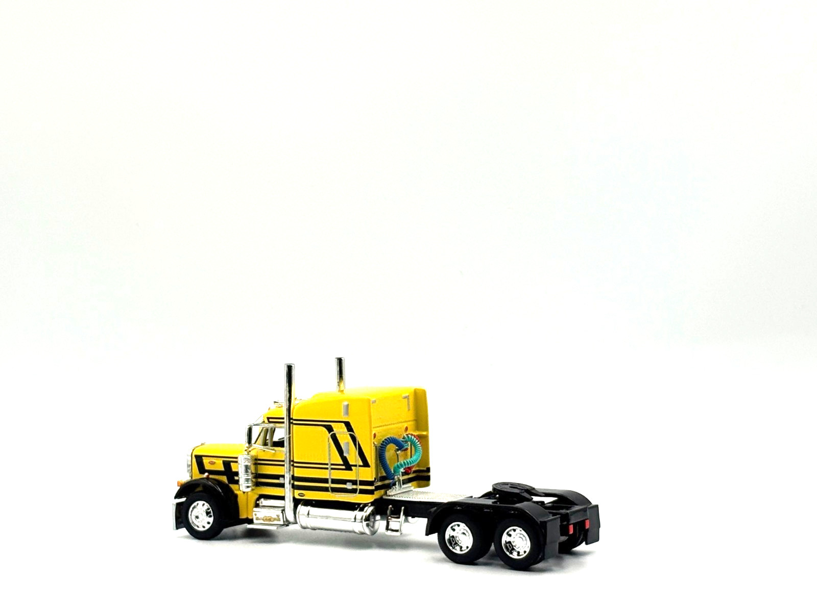 DCP 1/64 Peterbilt 379, Wilson Livestock Trailer Harrison Trucking 60-2104