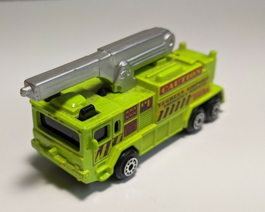 Maisto Tonka Crash Tender T.F. Green Airport Emergency DieCast Fire Truck Hasbro