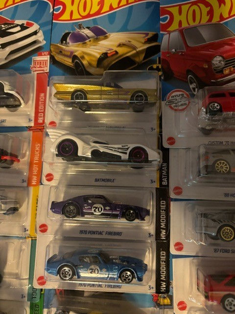 ✅New HOT WHEELS! 20 Car Lot Mixed Mainlines! Target Red Editions, Exotics, More!
