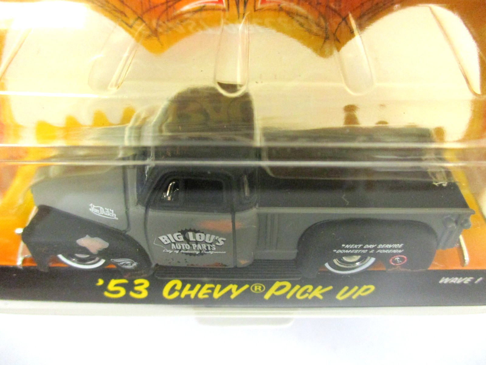 JADA – VON DUTCH GARAGE – 1953 CHEVROLET 3100 PICKUP TRUCK LOWRIDER – 1/64