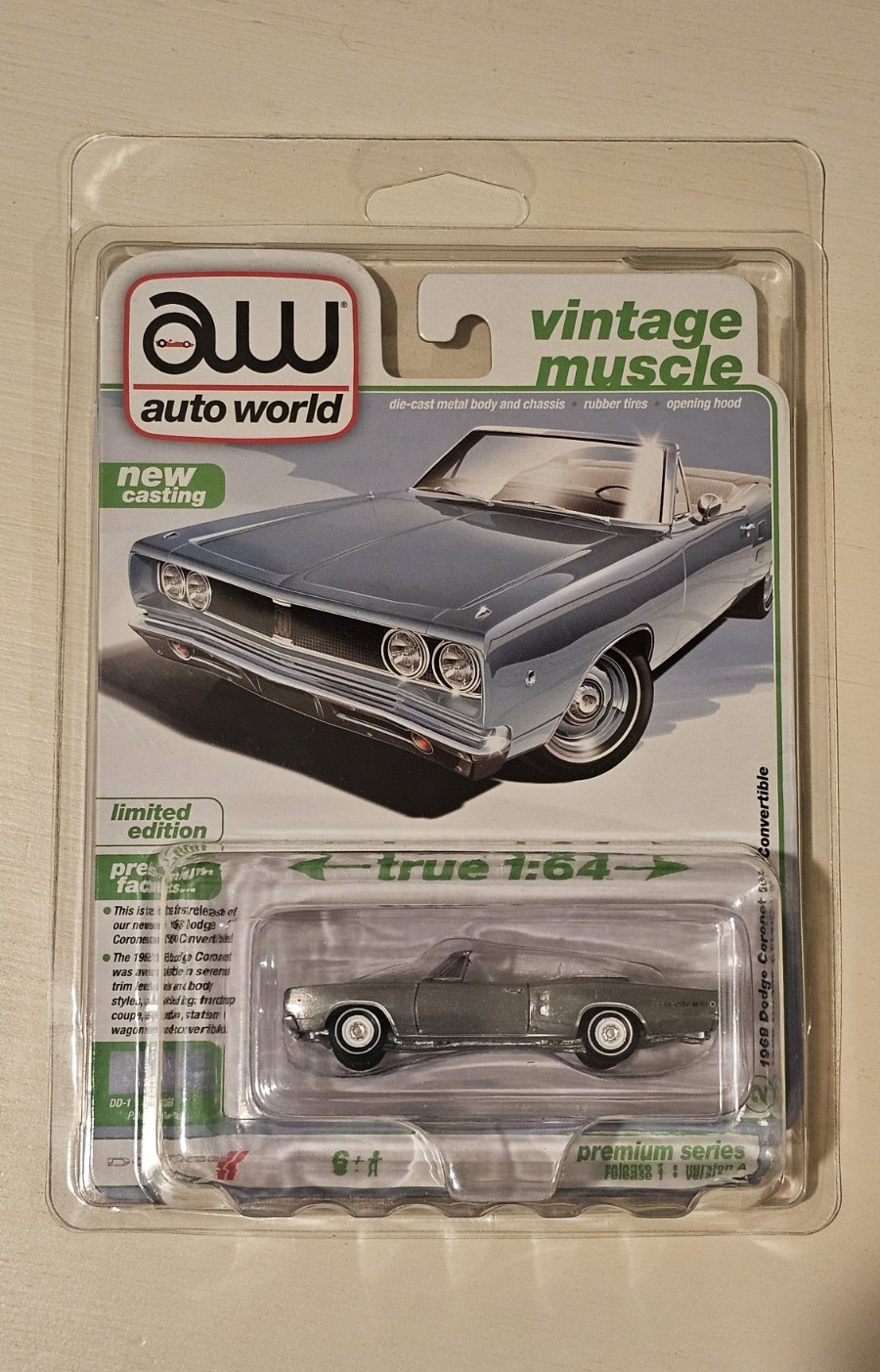 Auto World Ultra Raw CHASE /10 WORLDWIDE 1968 Dodge Coronet 500 Conv 1:64