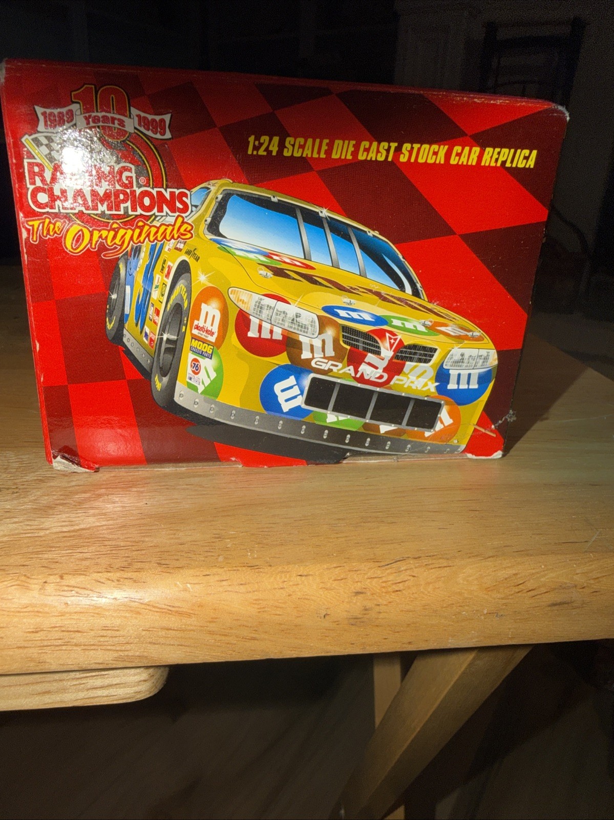 Diecast NASCAR Racing Champions 1:24 1999 36 M&M’s issue number 30