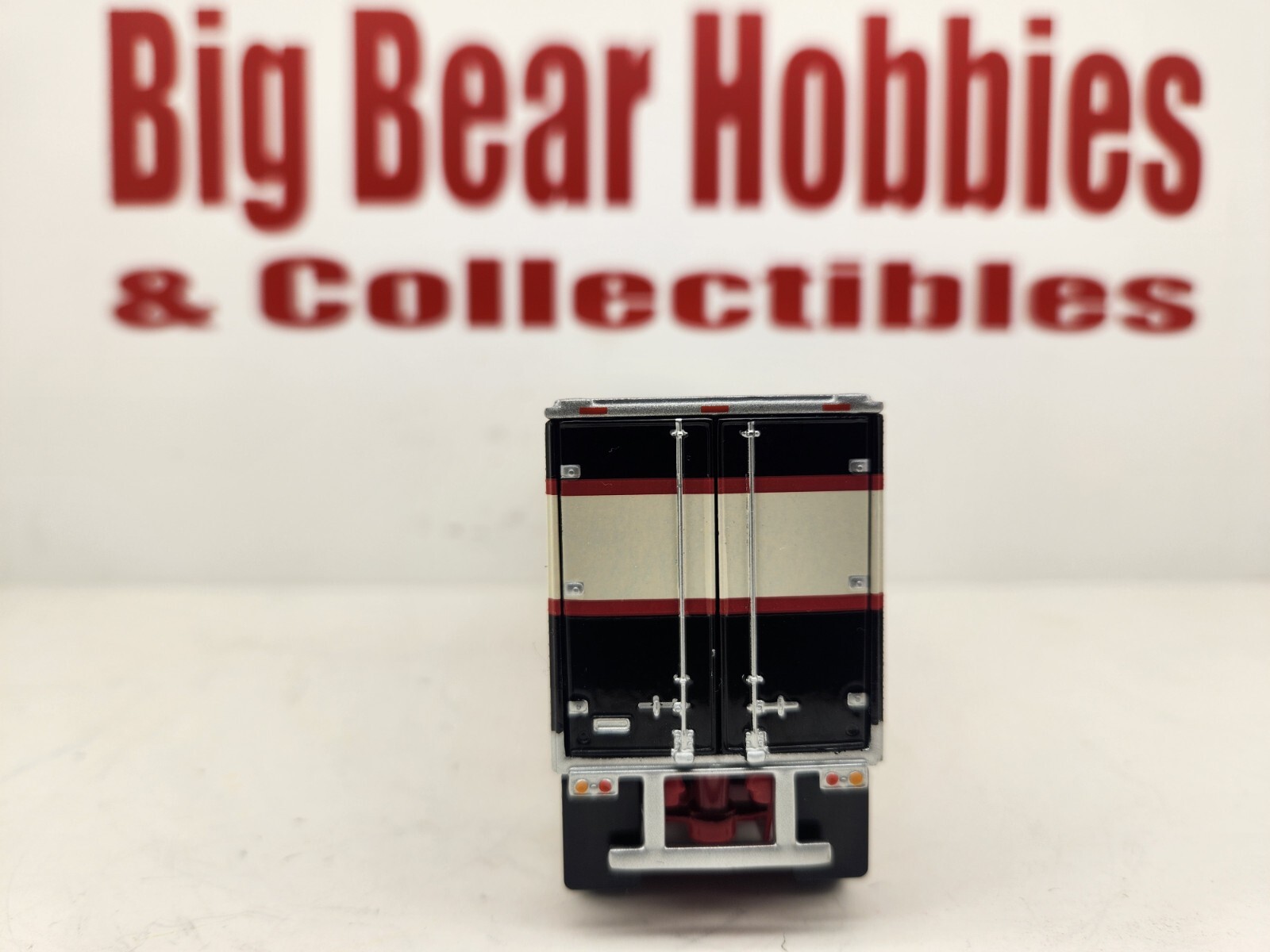 New 1/64 DCP Black,Tan, & Red Graphics Vintage Van Trailer