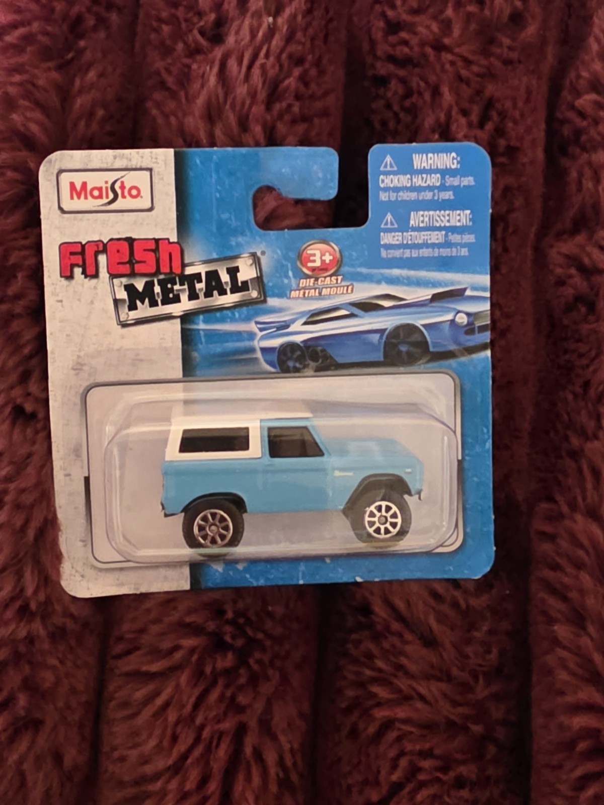 Maisto Fresh Metal Diecast SUV Toy Car Blue White Black Unopened Box Ages 3-4