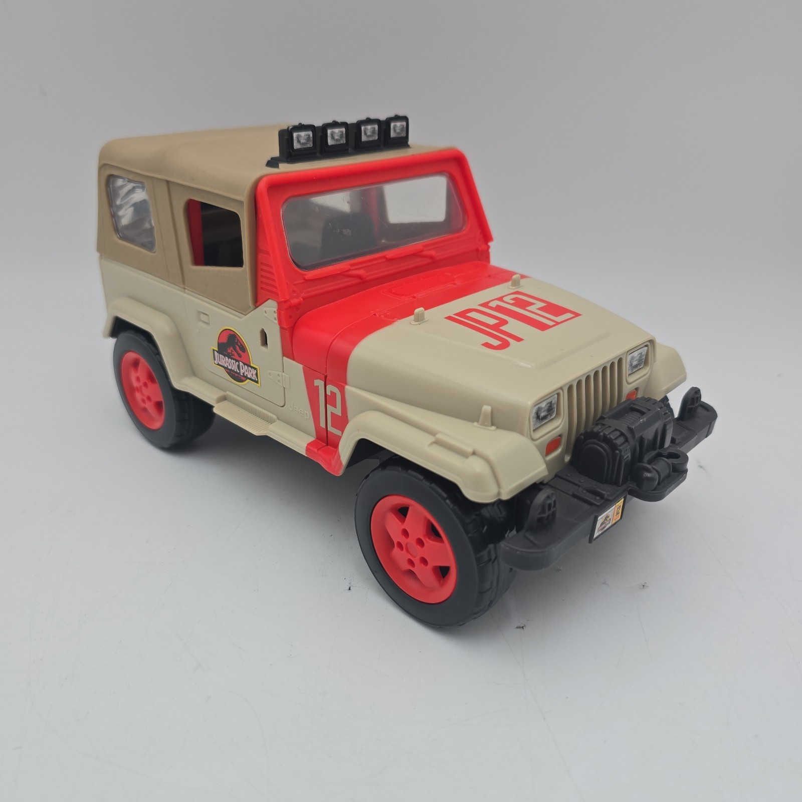 2021 Jurassic World Legacy Collection JP12 Jeep Wrangler Mattel