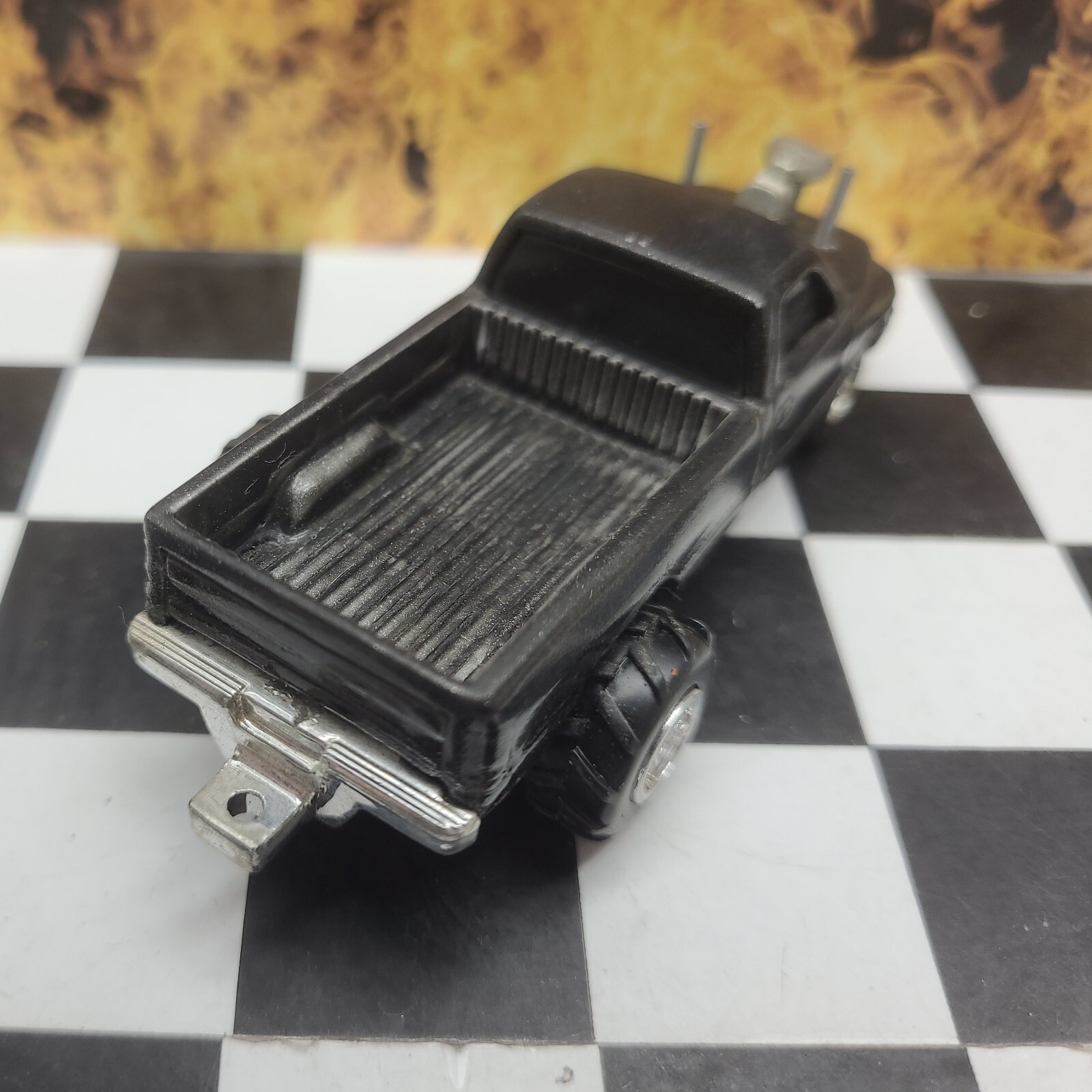 CUSTOM BUILT 1:64 2nd Gen DODGE HOT ROD Pro PULLING TRUCK Pull Puller Ertl 2wd