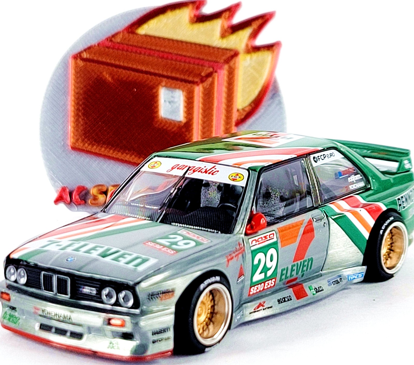 Kaido House x Mini GT BMW M3 E30 Larry Chen V1 7-Eleven KHMG217 🟥🟩⬜ CHASE 🏆